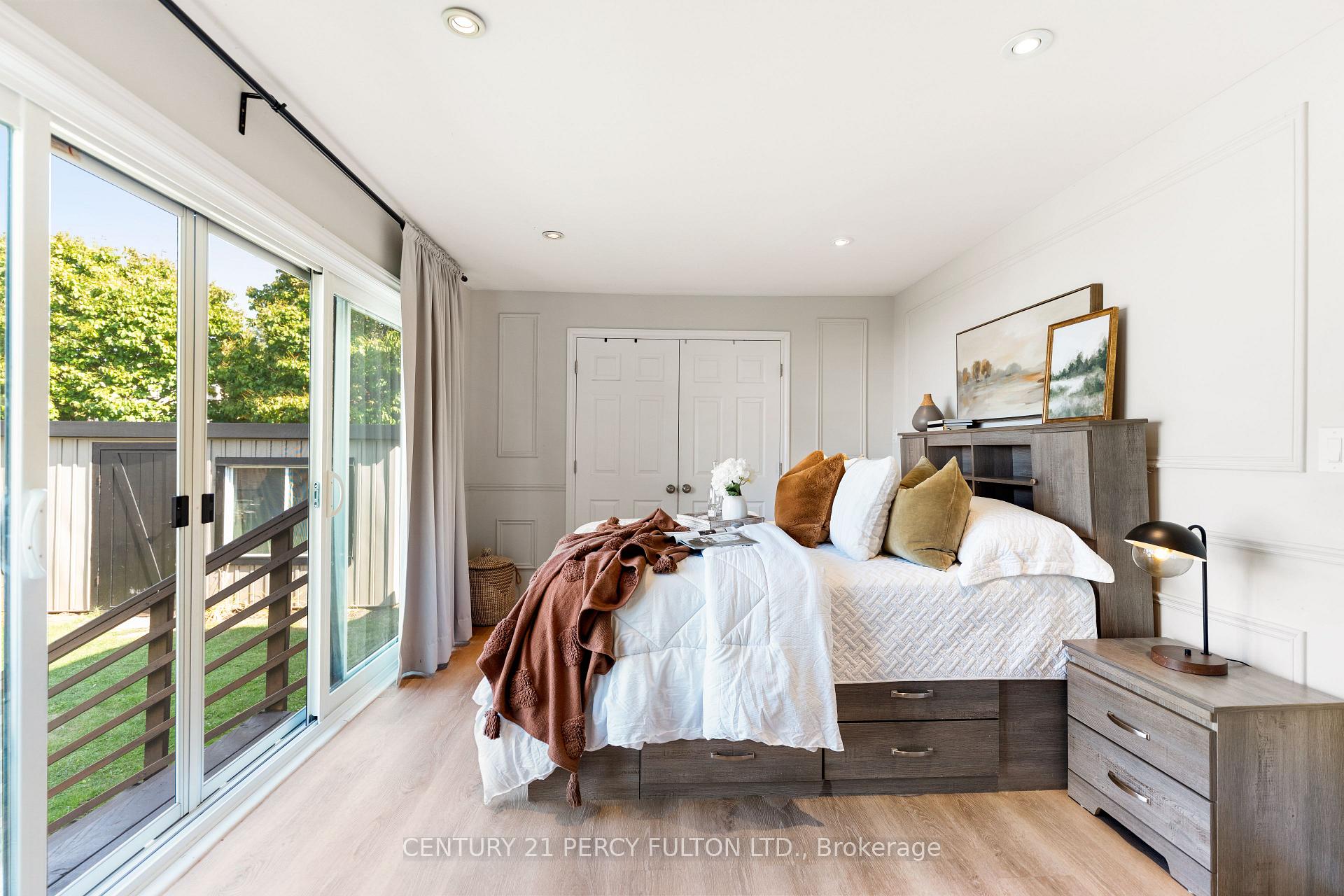Photo 43 of 34 Topham Road, Toronto, O'Connor-Parkview — HOMEH