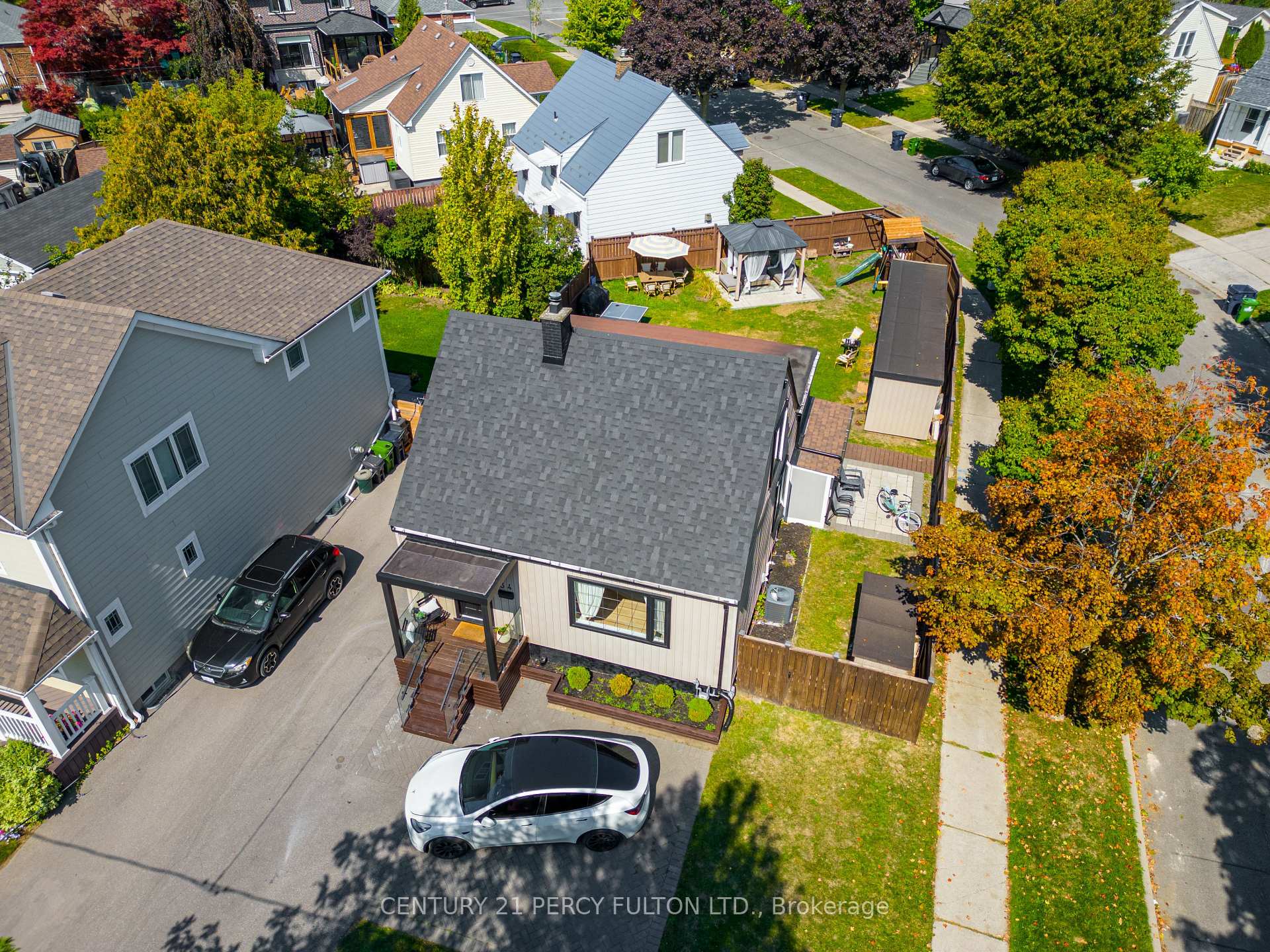Photo 46 of 34 Topham Road, Toronto, O'Connor-Parkview — HOMEH