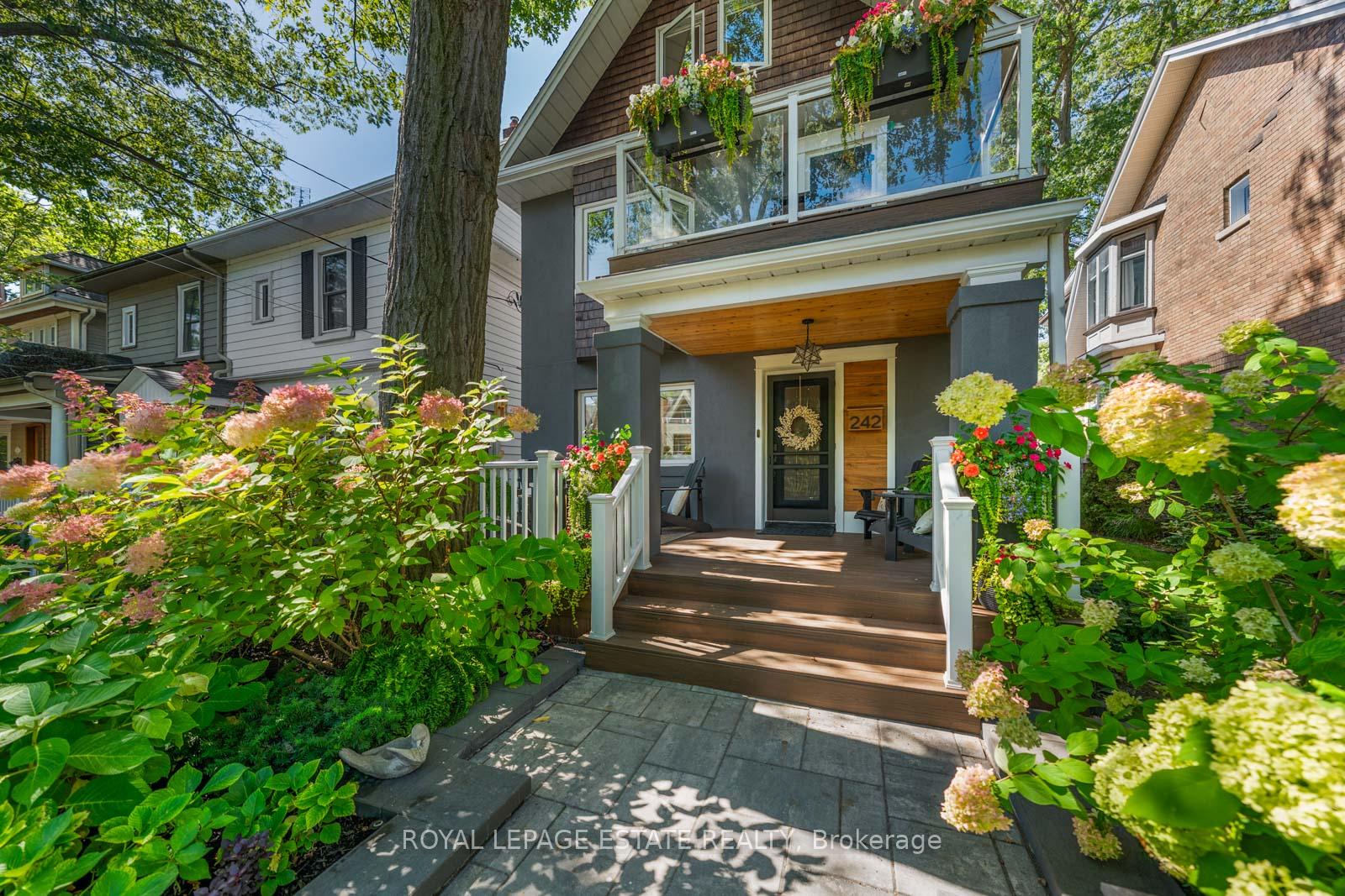 Photo 2 of 242 Willow Avenue, Toronto, The Beaches — HOMEH