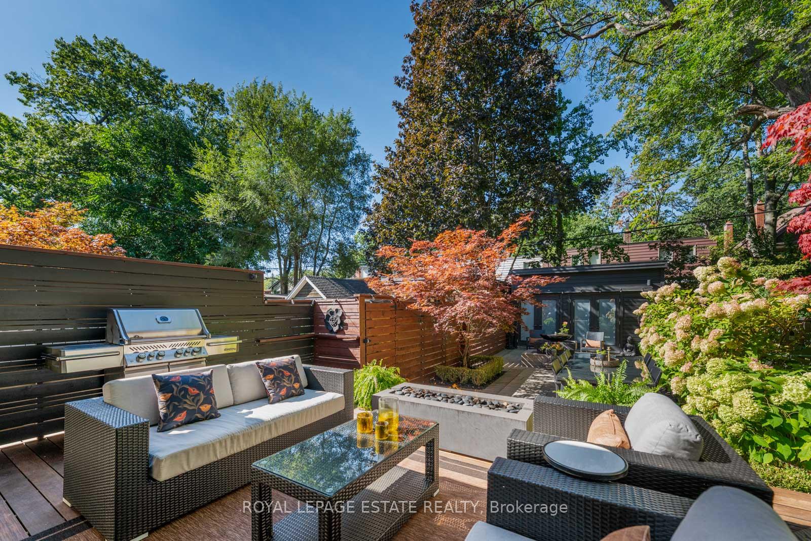 Photo 9 of 242 Willow Avenue, Toronto, The Beaches — HOMEH