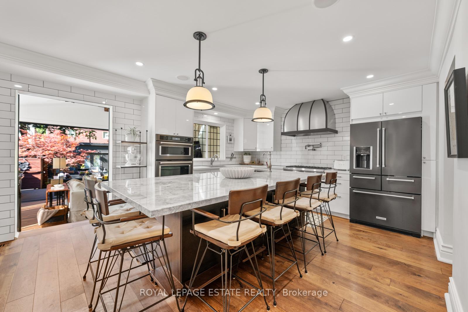 Photo 14 of 242 Willow Avenue, Toronto, The Beaches — HOMEH