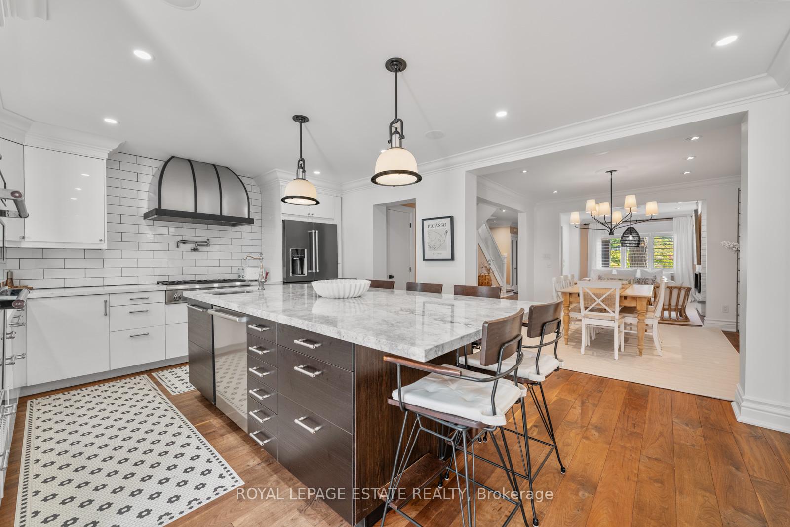 Photo 15 of 242 Willow Avenue, Toronto, The Beaches — HOMEH