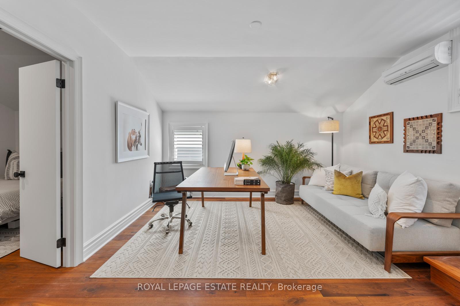 Photo 26 of 242 Willow Avenue, Toronto, The Beaches — HOMEH