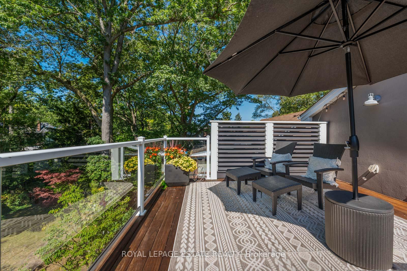 Photo 29 of 242 Willow Avenue, Toronto, The Beaches — HOMEH