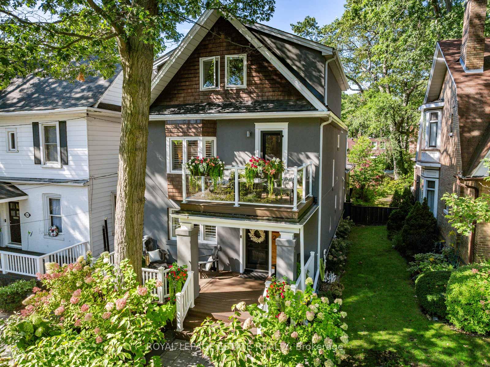 Photo 34 of 242 Willow Avenue, Toronto, The Beaches — HOMEH