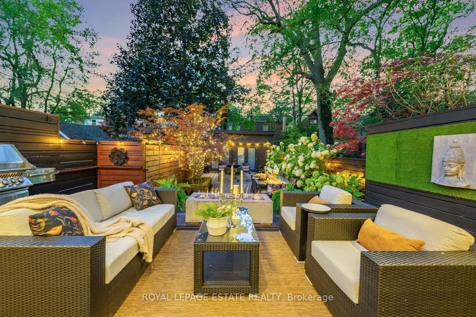 Photo 41 of 242 Willow Avenue, Toronto, The Beaches — HOMEH