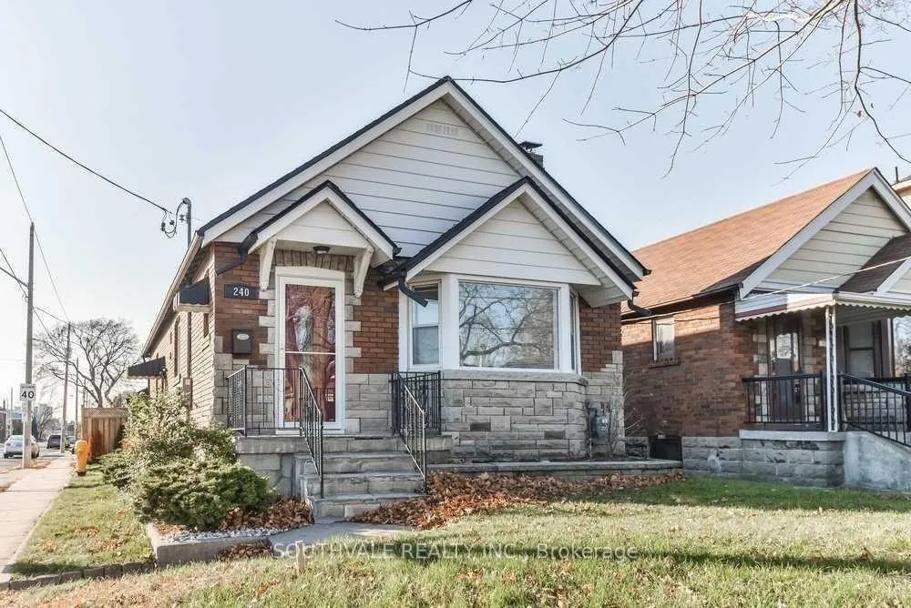 Photo 1 of Unit Basement, 240 Dewhurst Boulevard N, Toronto, Danforth Village-East York — HOMEH