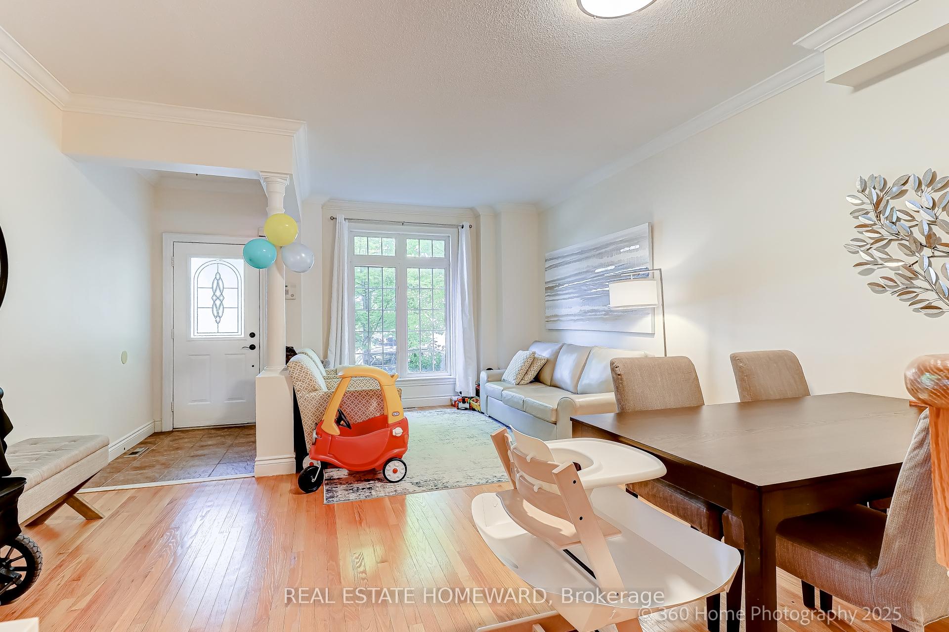 Photo 2 of 49 Ted Reeve Drive, Toronto, East End-Danforth — HOMEH