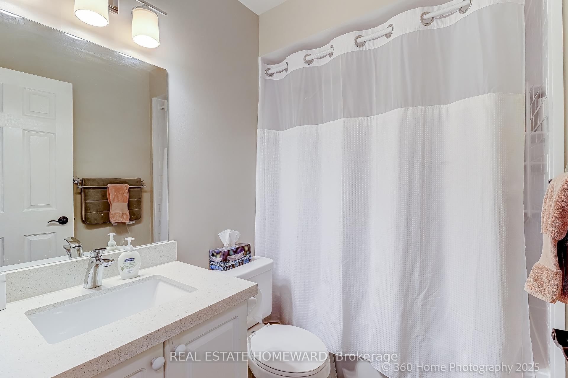 Photo 16 of 49 Ted Reeve Drive, Toronto, East End-Danforth — HOMEH