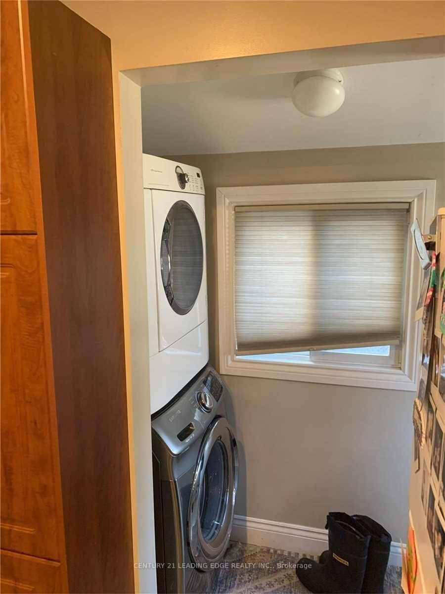 Photo 2 of 213 Woodfield Road, Toronto, Greenwood-Coxwell — HOMEH