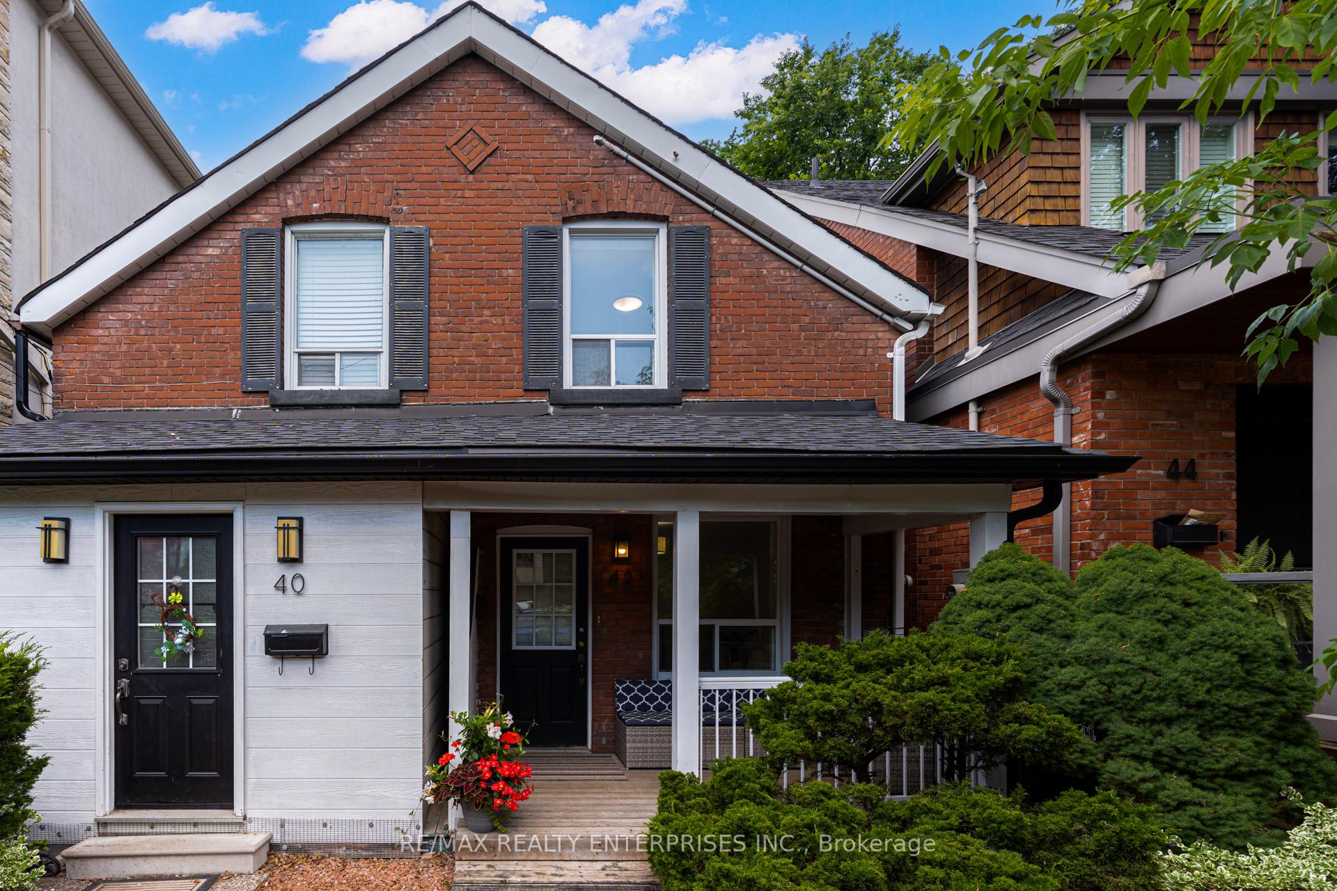 Photo 2 of 42 Roslin Avenue, Toronto, Lawrence Park North — HOMEH