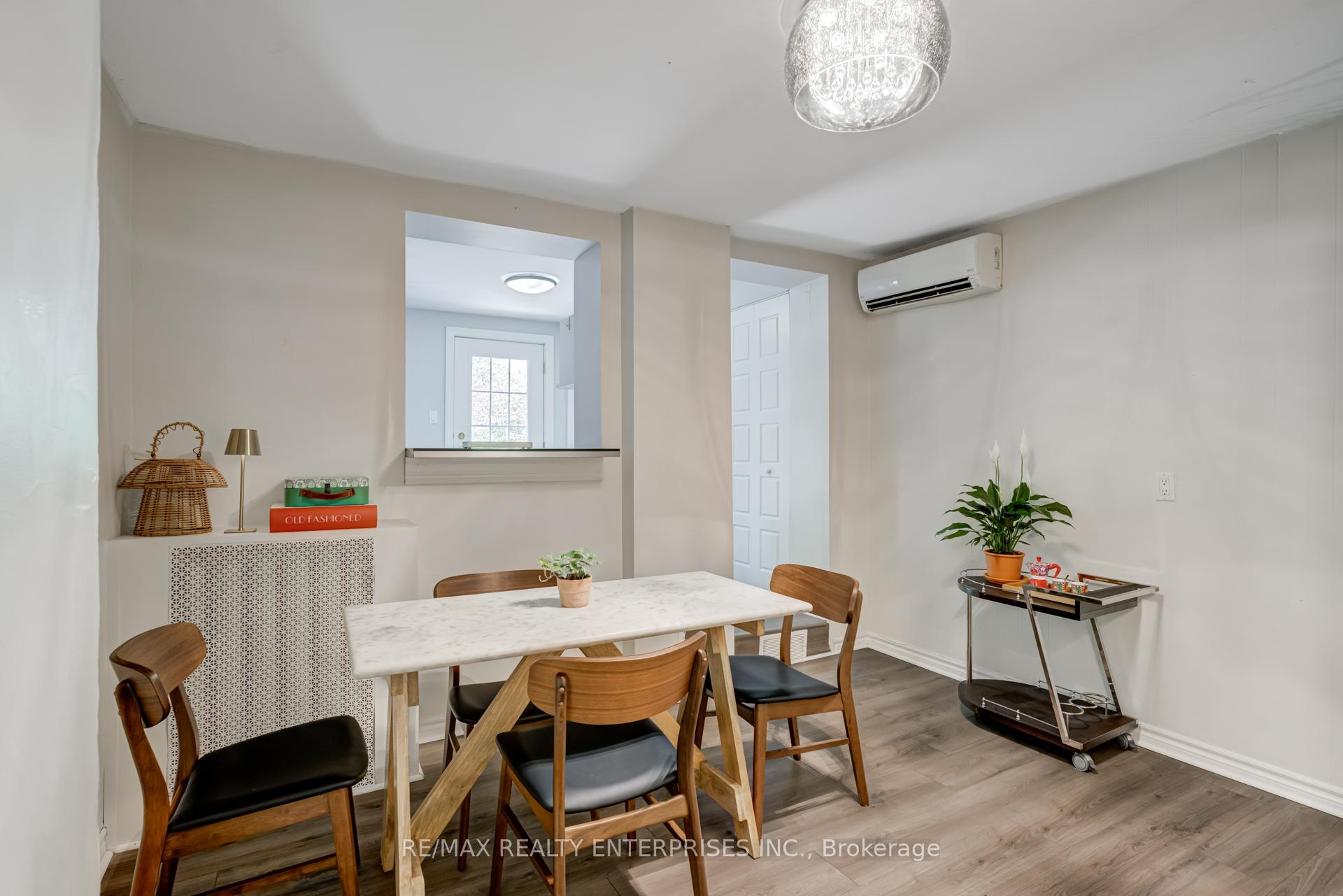 Photo 7 of 42 Roslin Avenue, Toronto, Lawrence Park North — HOMEH