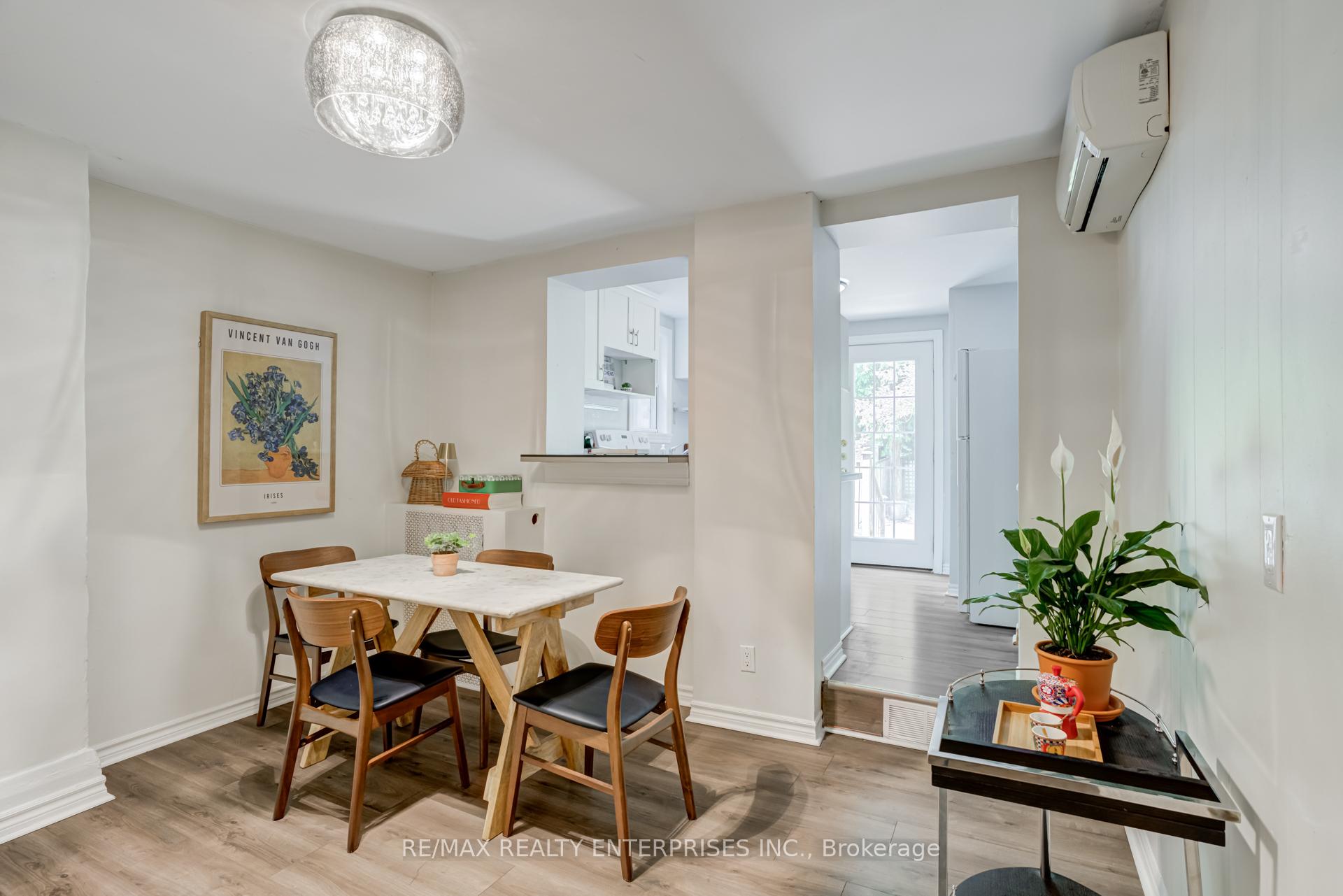 Photo 10 of 42 Roslin Avenue, Toronto, Lawrence Park North — HOMEH