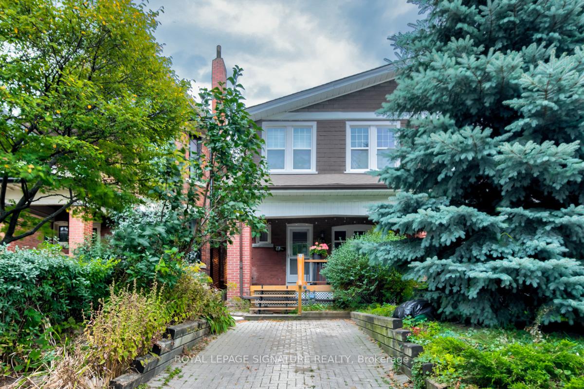 Front of Unit (Lower), 125 Glenholme Avenue