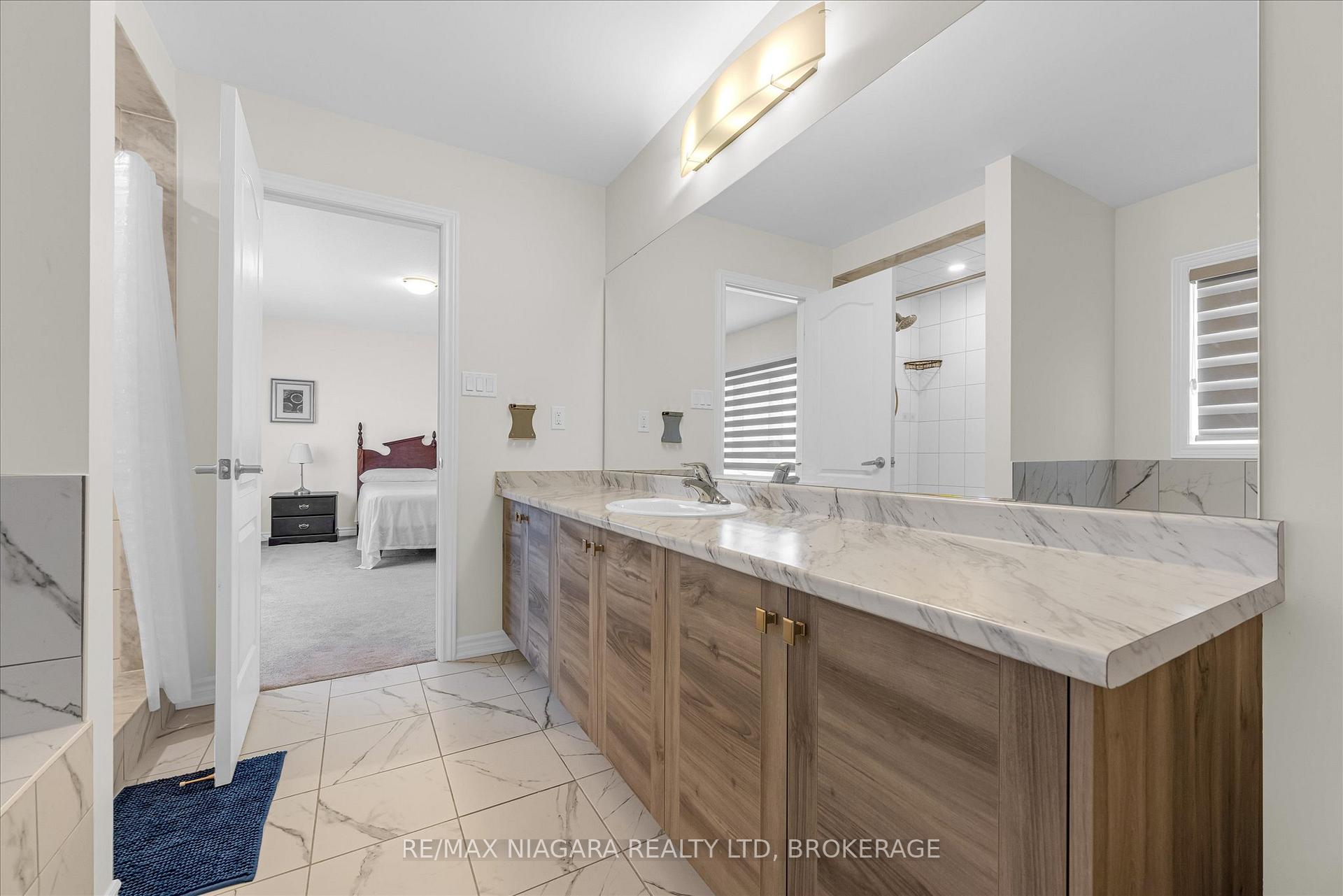 Photo 20 of 22 Peach Street, Thorold, Rolling Meadows — HOMEH