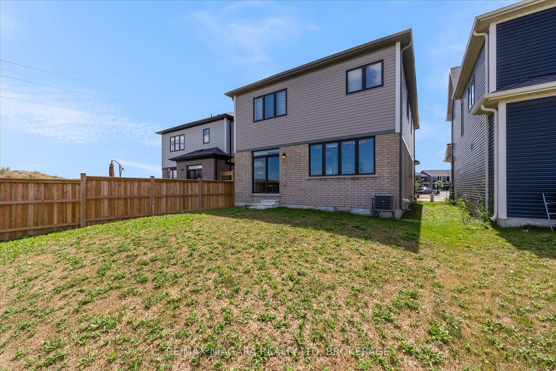 Photo 35 of 22 Peach Street, Thorold, Rolling Meadows — HOMEH