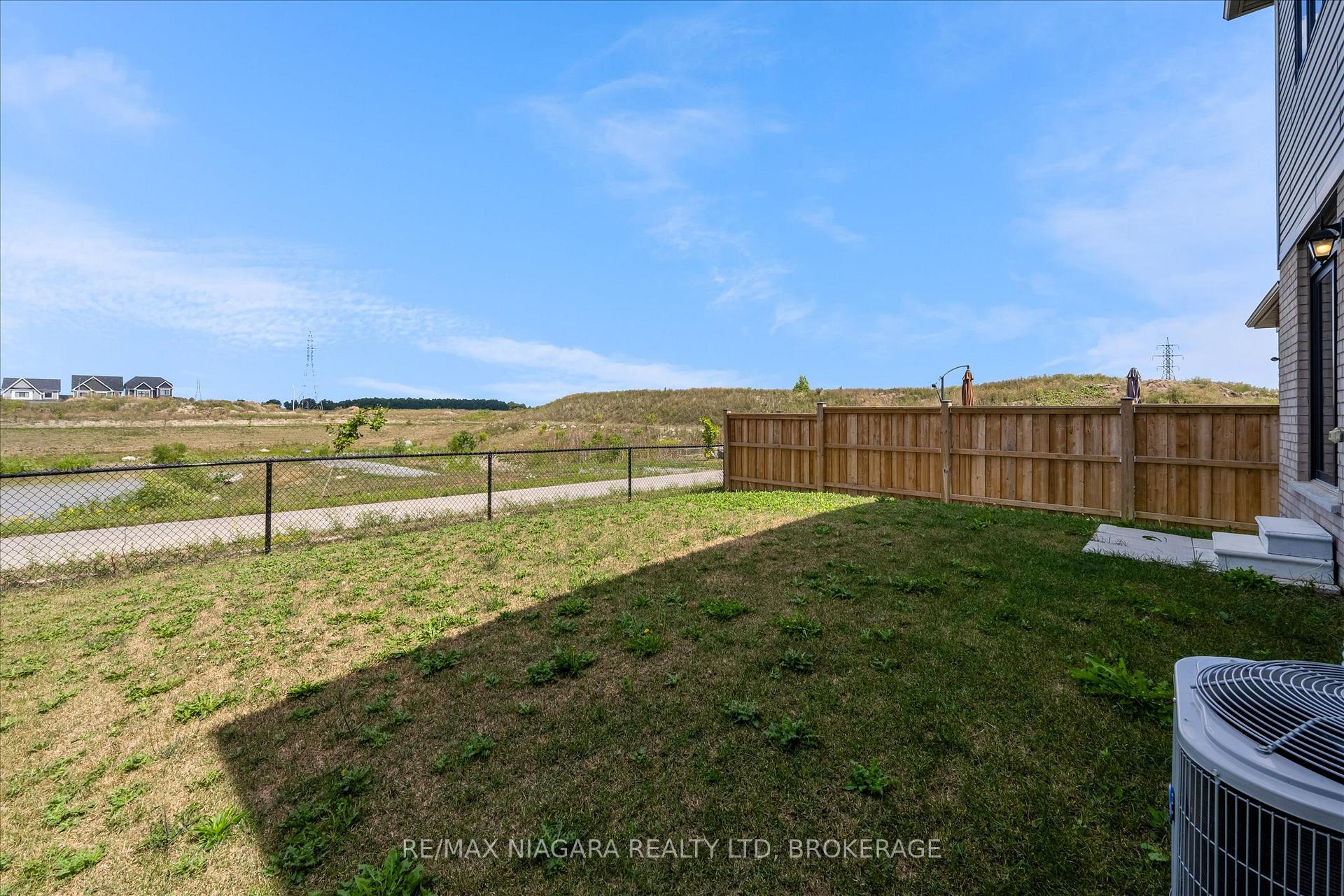 Photo 36 of 22 Peach Street, Thorold, Rolling Meadows — HOMEH
