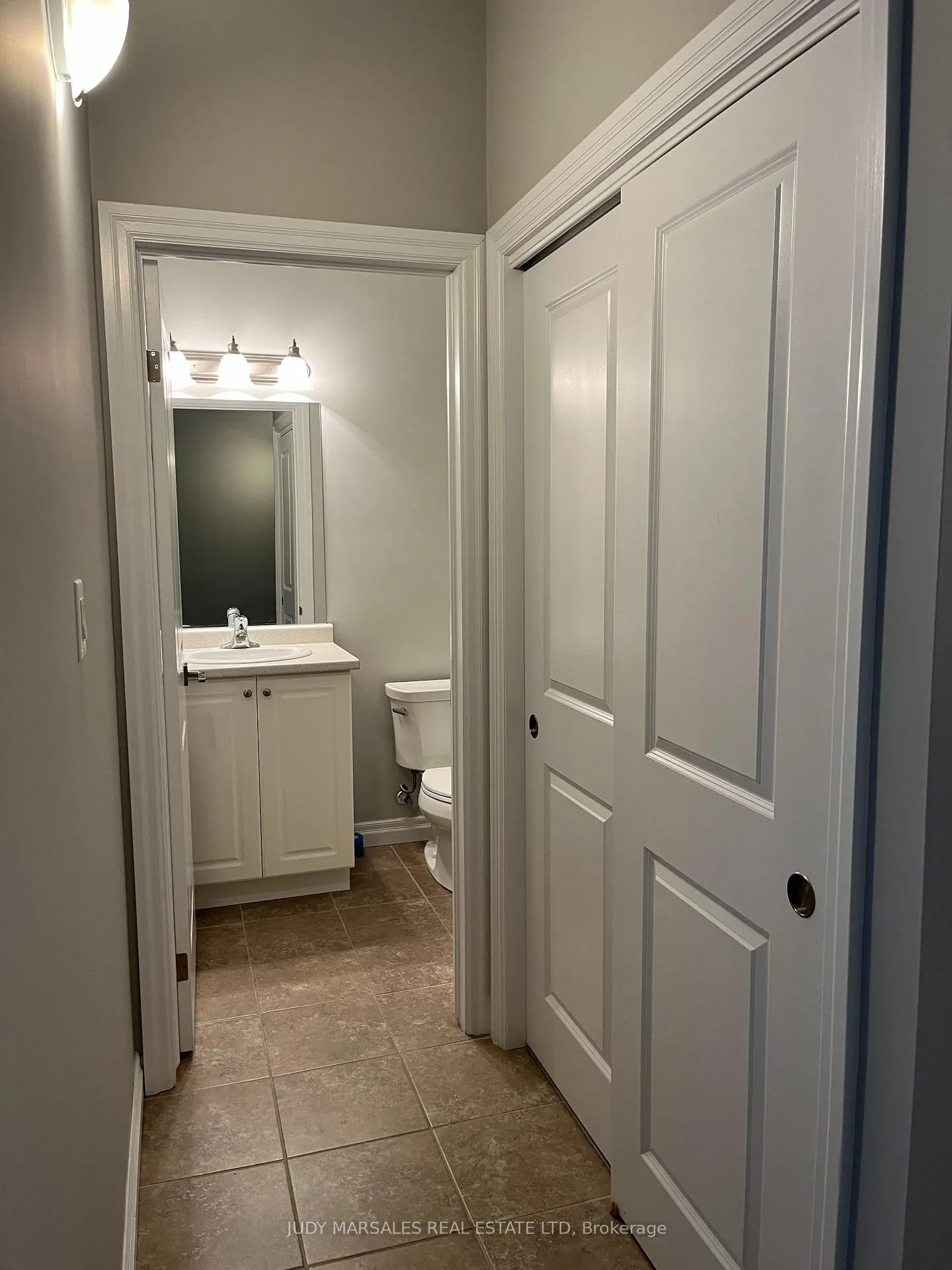 Photo 21 of Unit 312, 170 Rockhaven Lane, Hamilton, Waterdown — HOMEH