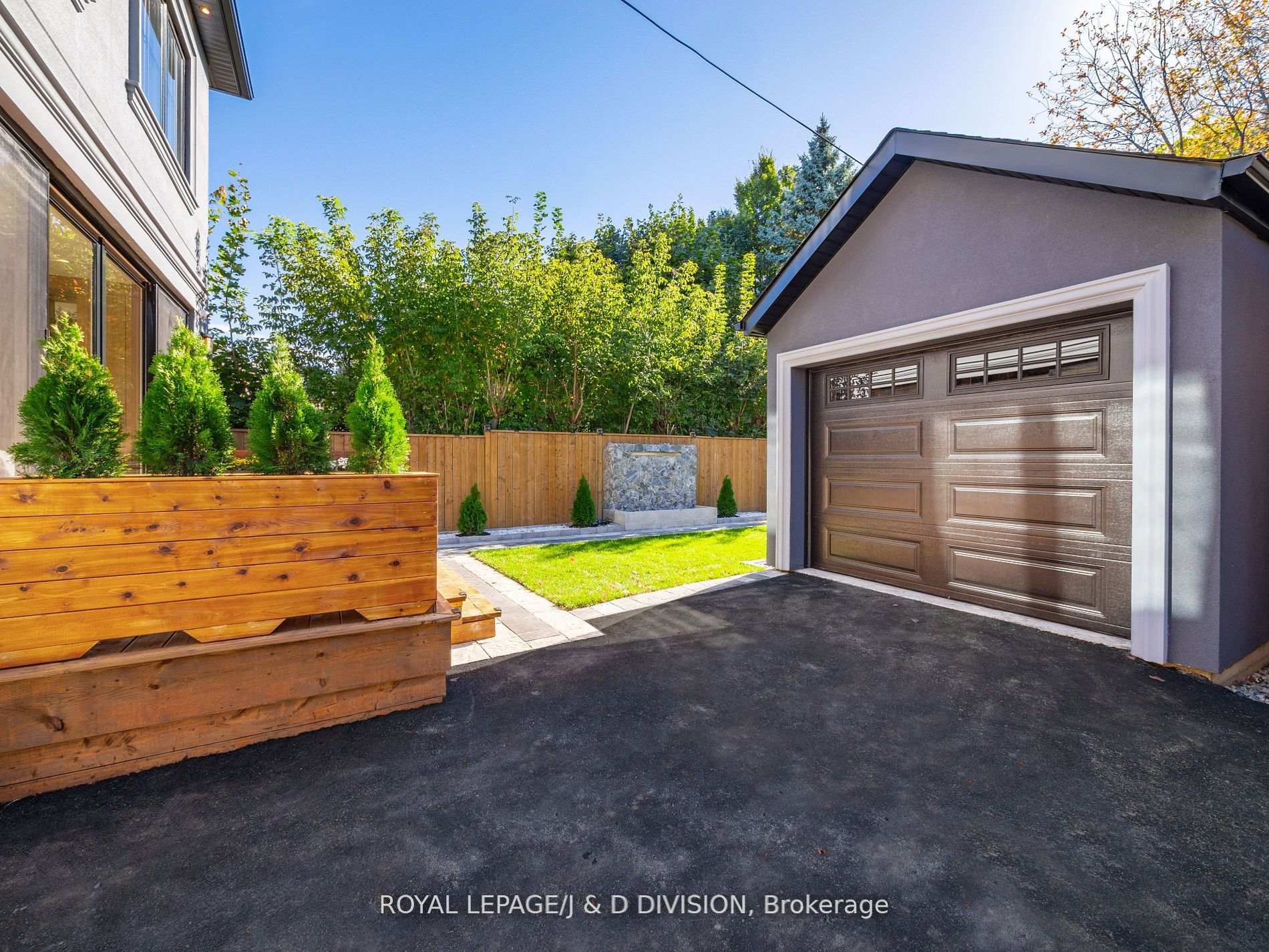 Photo 33 of 79 Chudleigh Avenue, Toronto, Lawrence Park South — HOMEH