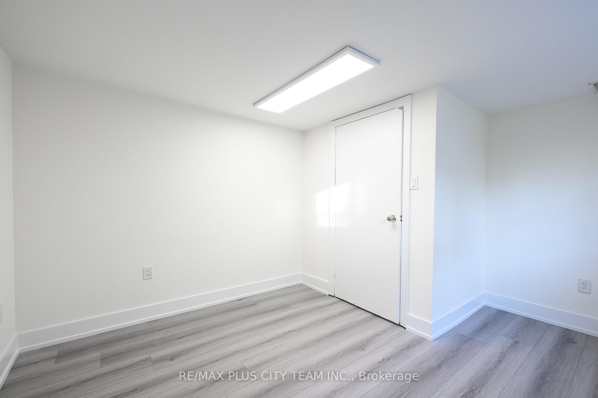 Photo 9 of Unit Lower, 5 Ripon Road, Toronto, Crescent Town — HOMEH