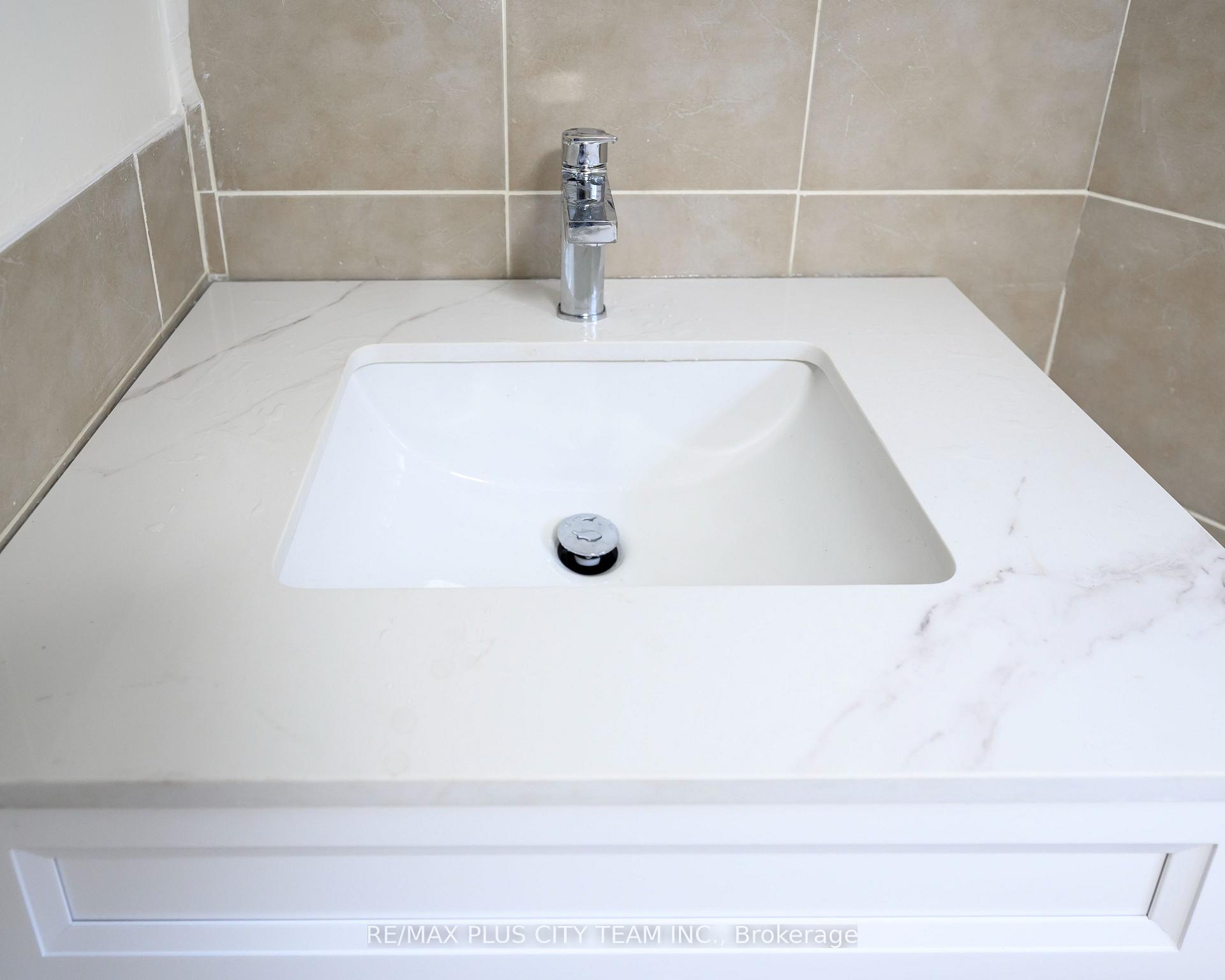Photo 15 of Unit Lower, 5 Ripon Road, Toronto, Crescent Town — HOMEH