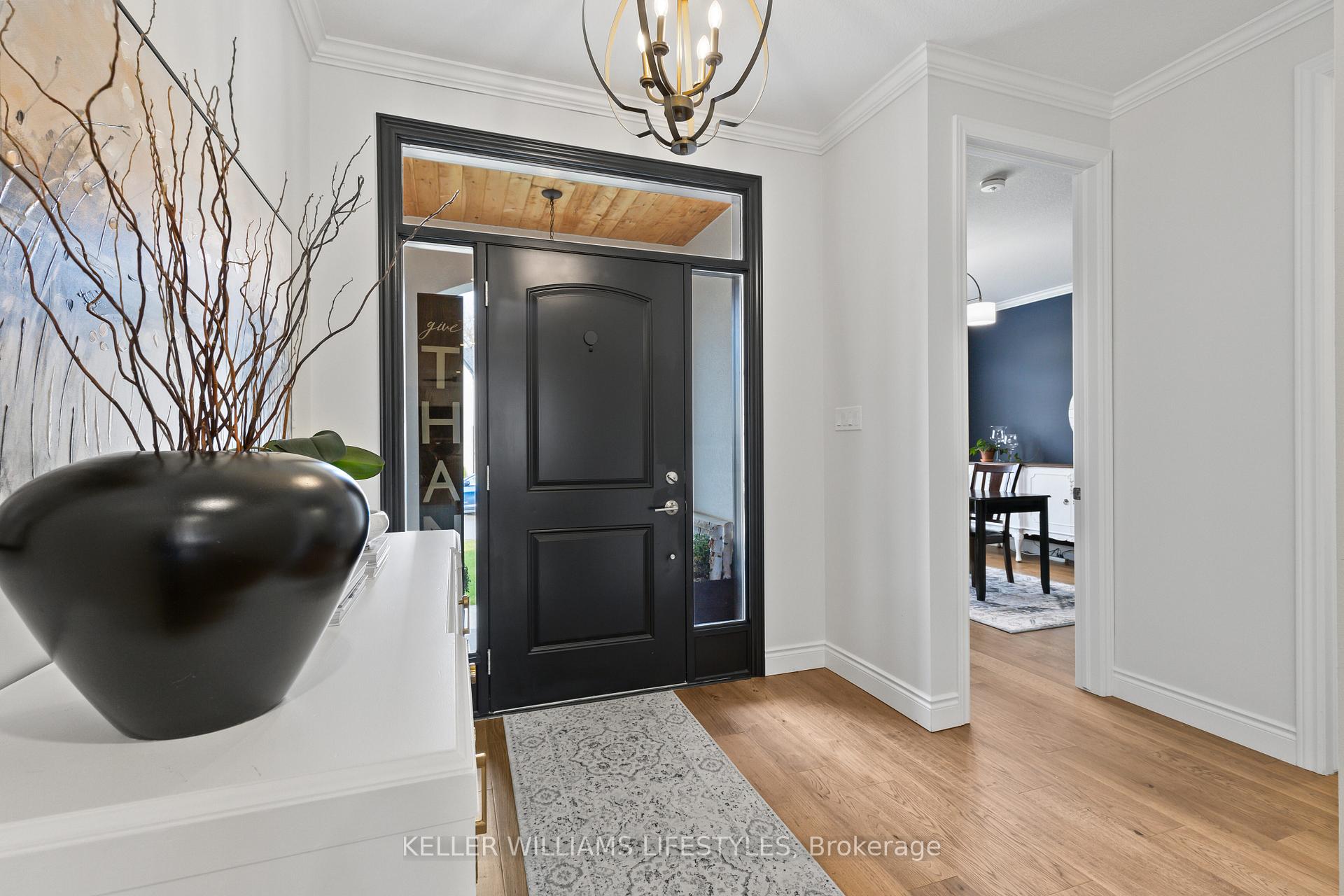 Photo 3 of 114 Aspen Circle, Thames Centre, Thorndale — HOMEH