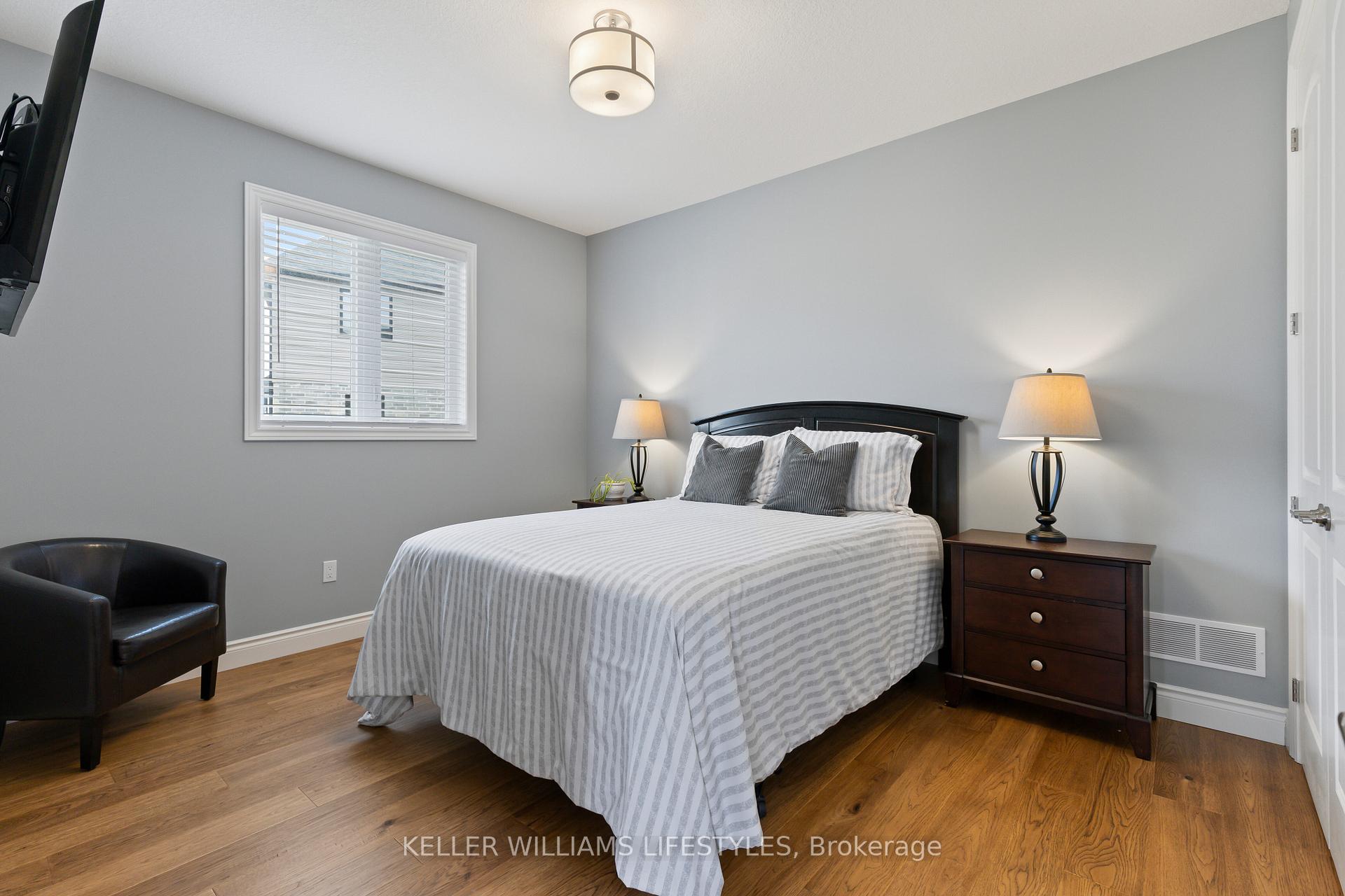 Photo 6 of 114 Aspen Circle, Thames Centre, Thorndale — HOMEH