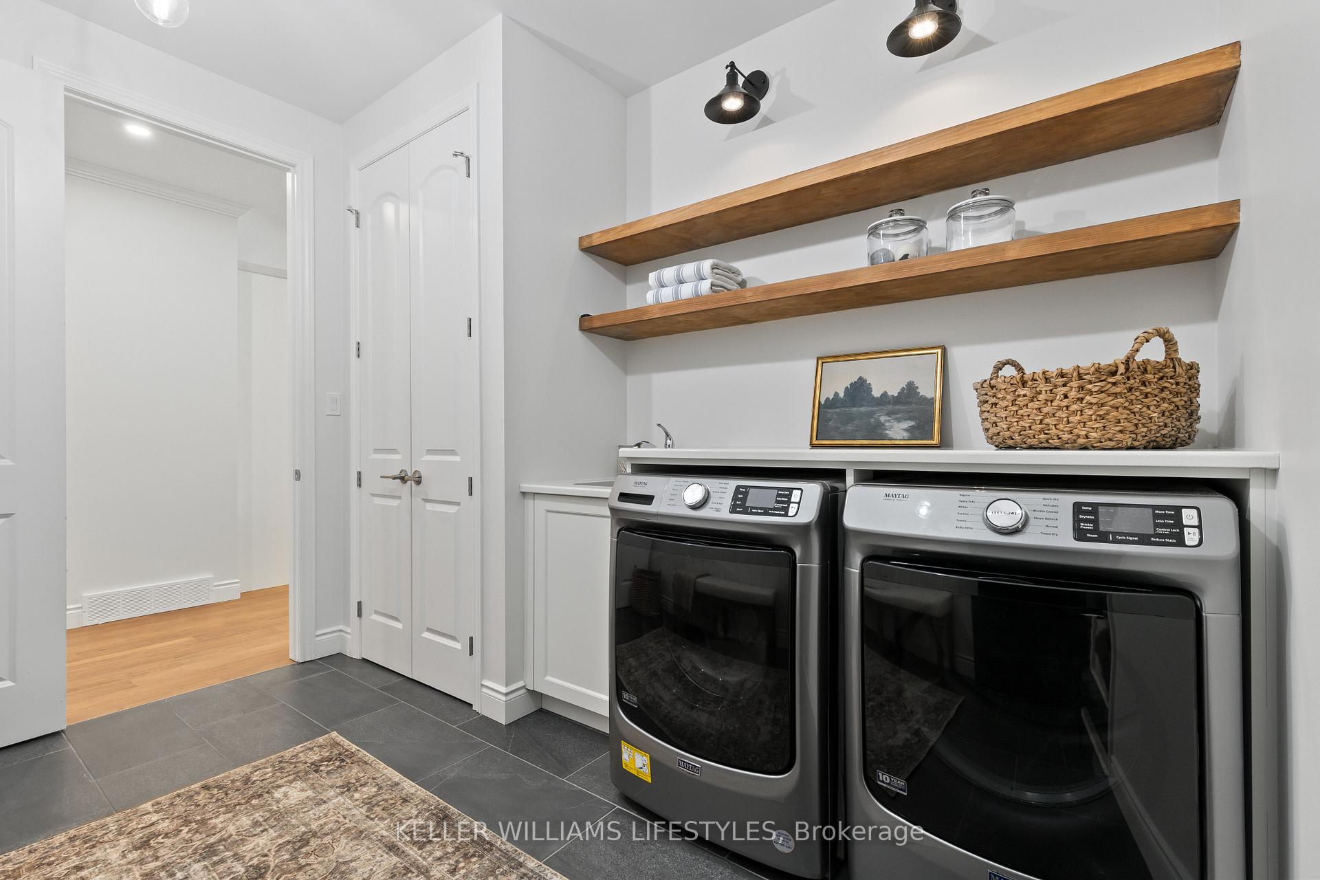 Photo 10 of 114 Aspen Circle, Thames Centre, Thorndale — HOMEH