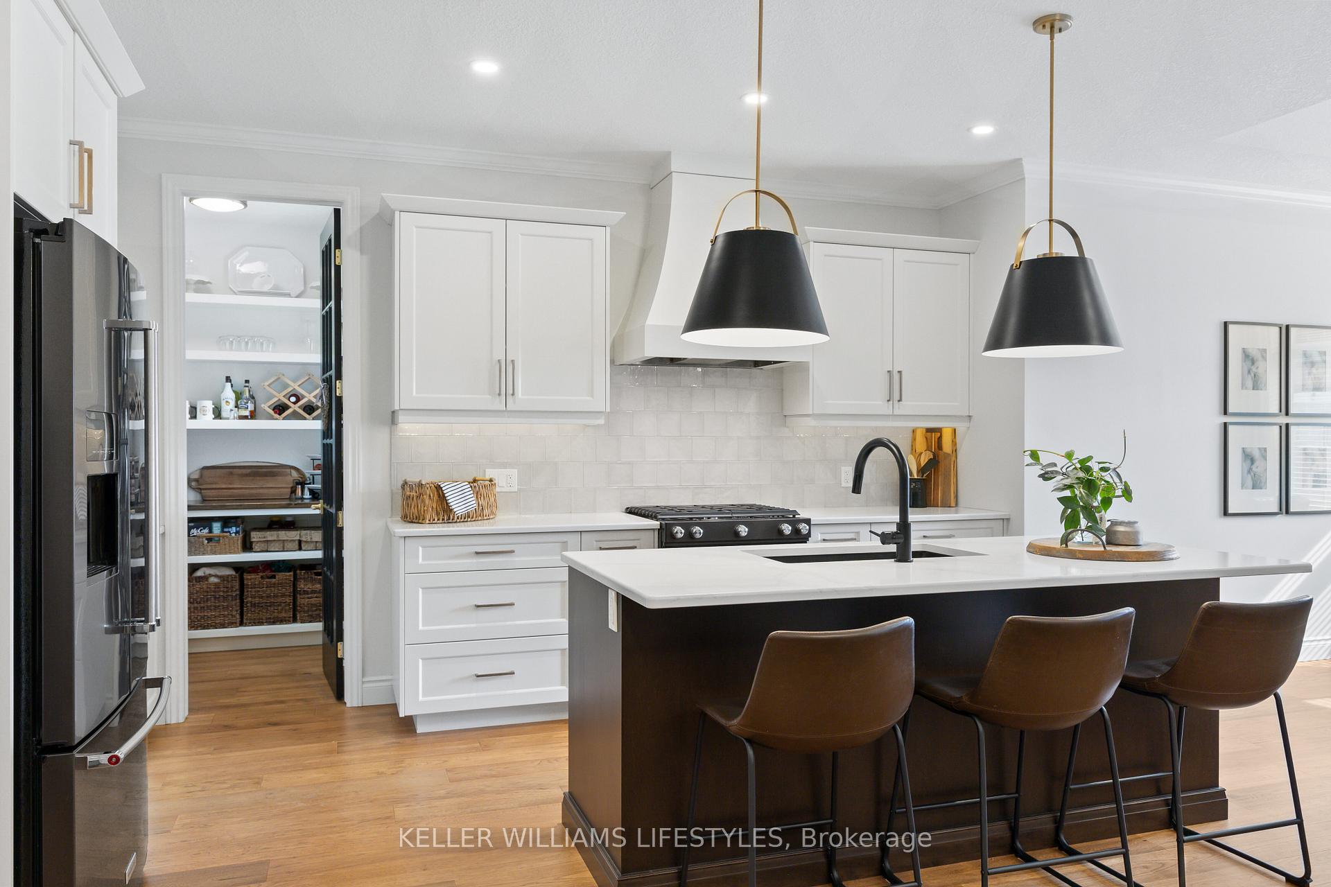 Photo 12 of 114 Aspen Circle, Thames Centre, Thorndale — HOMEH