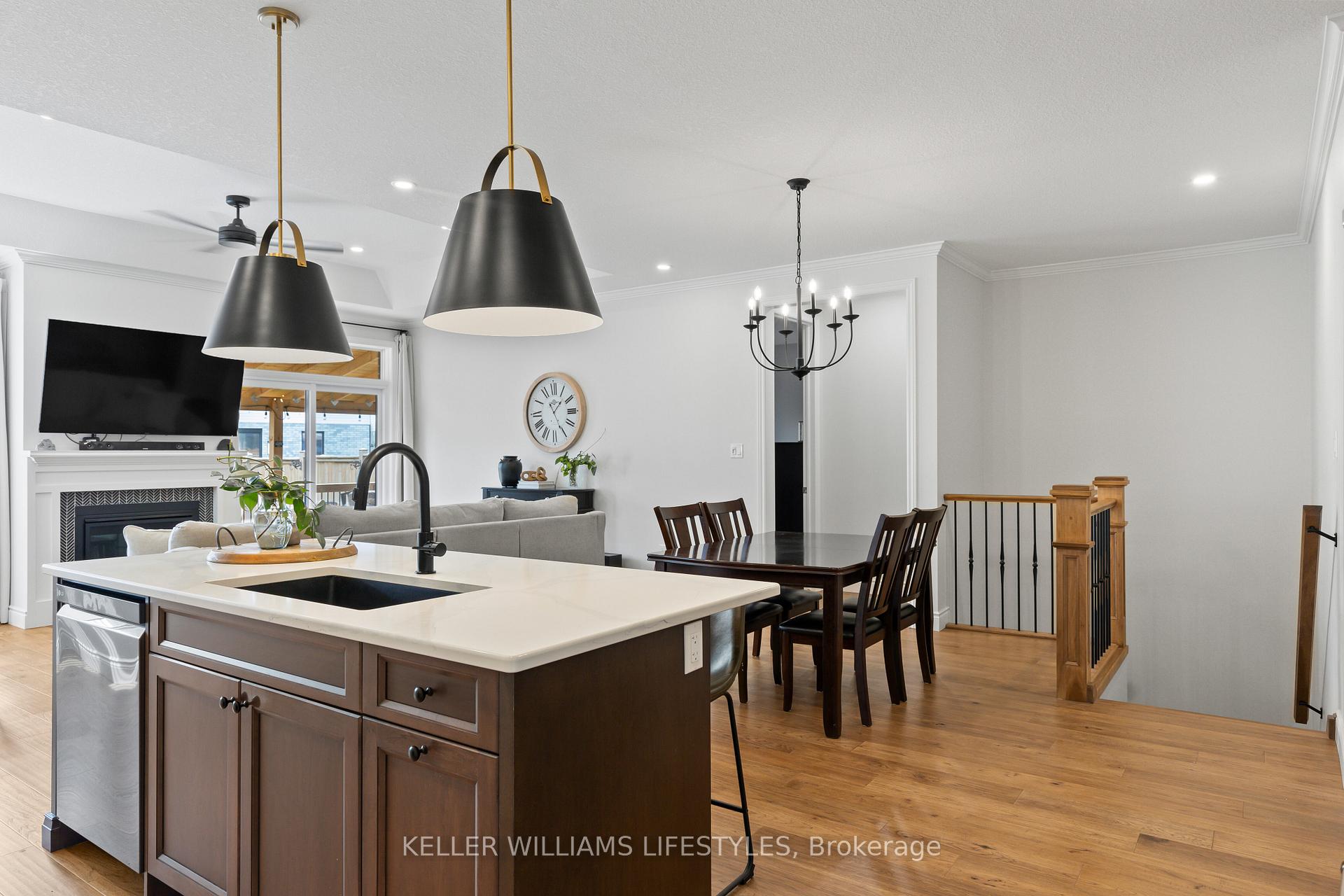 Photo 15 of 114 Aspen Circle, Thames Centre, Thorndale — HOMEH