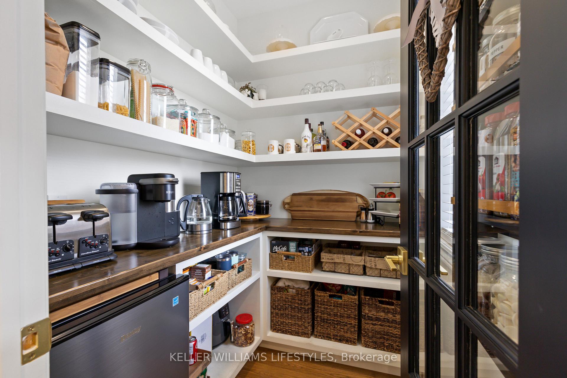Photo 21 of 114 Aspen Circle, Thames Centre, Thorndale — HOMEH