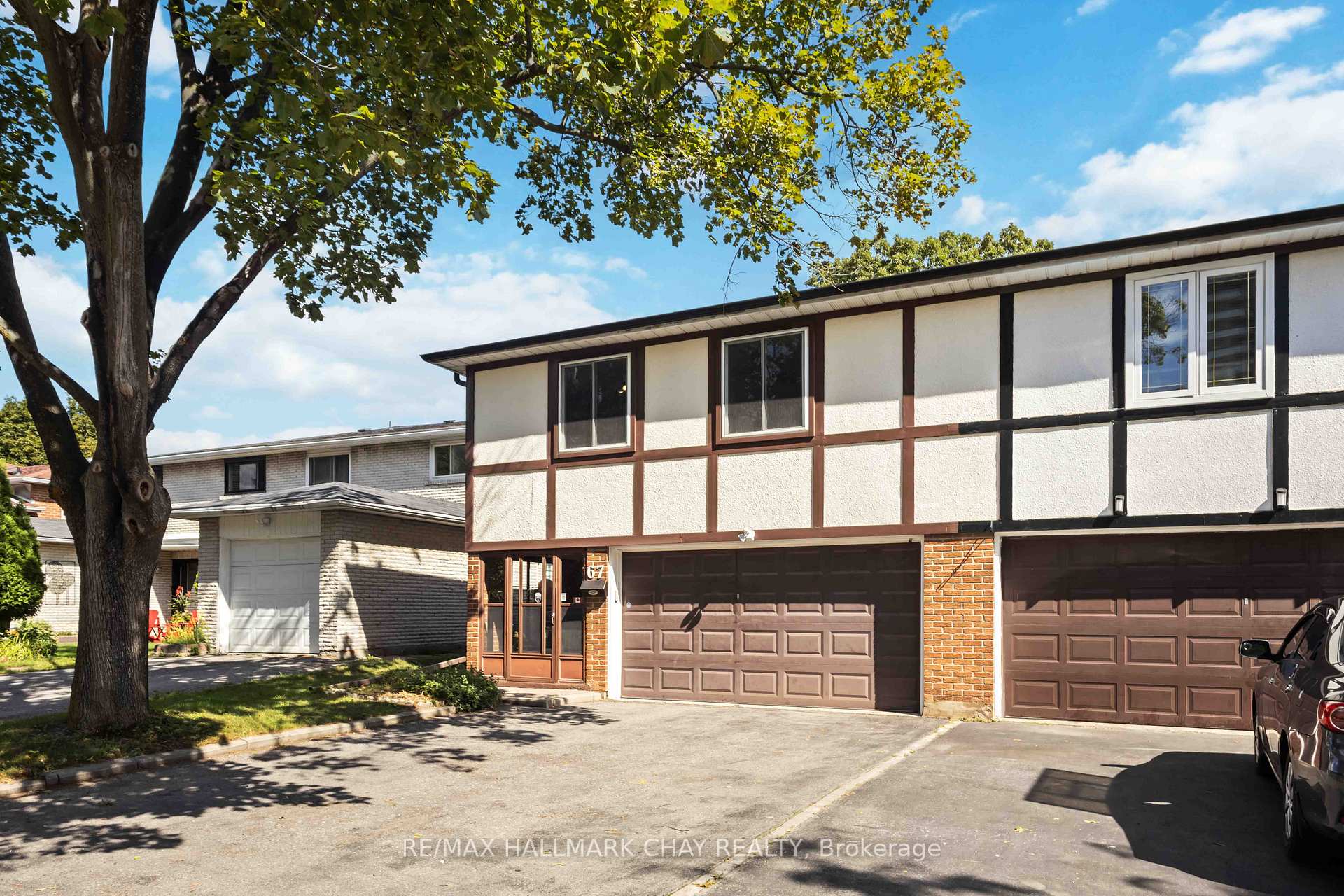 Photo 2 of 67 Heatherside Drive, Scarborough, L'Amoreaux — HOMEH