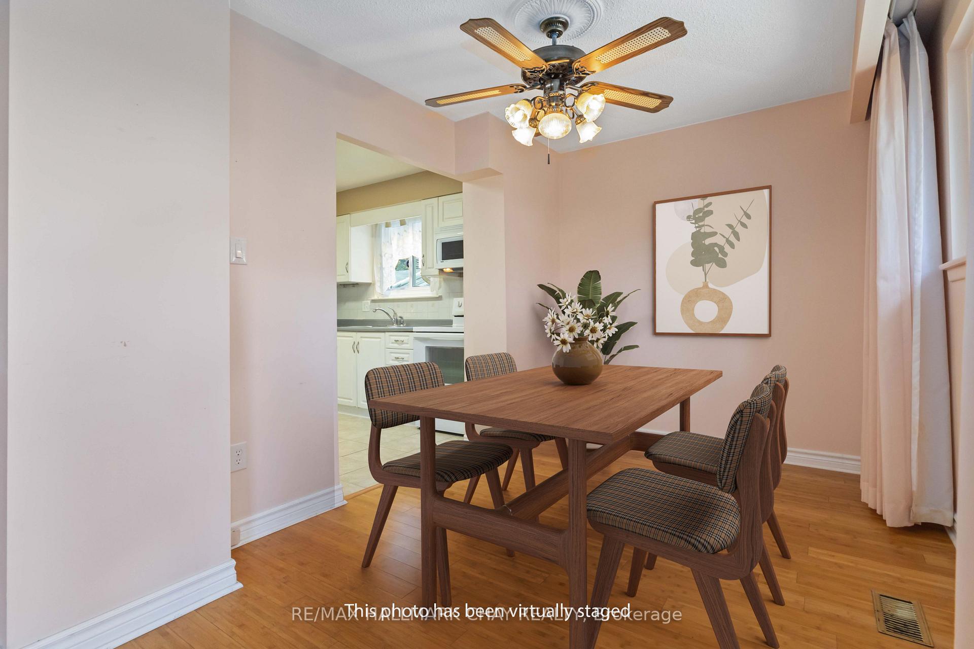 Photo 8 of 67 Heatherside Drive, Scarborough, L'Amoreaux — HOMEH