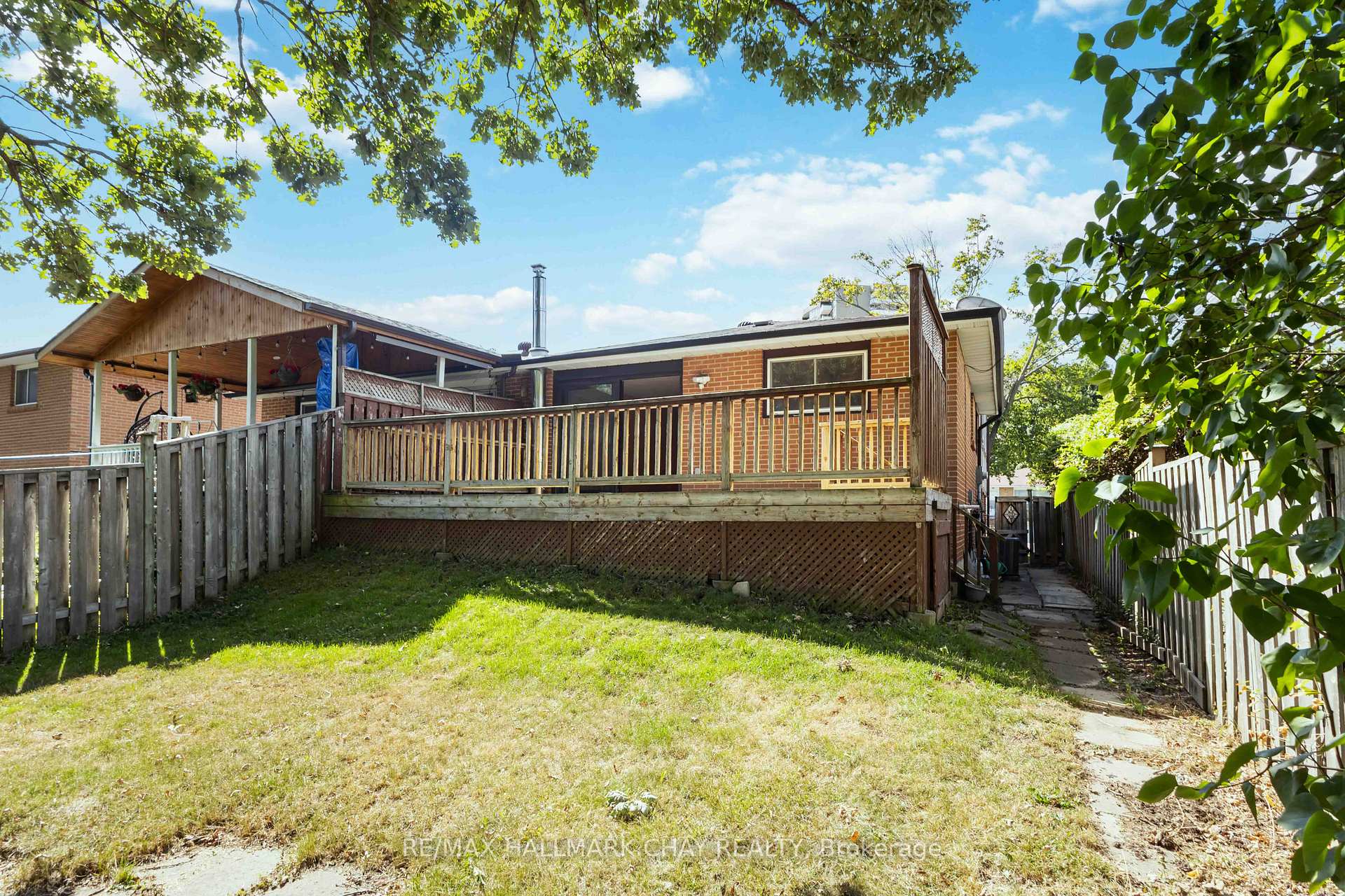 Photo 29 of 67 Heatherside Drive, Scarborough, L'Amoreaux — HOMEH