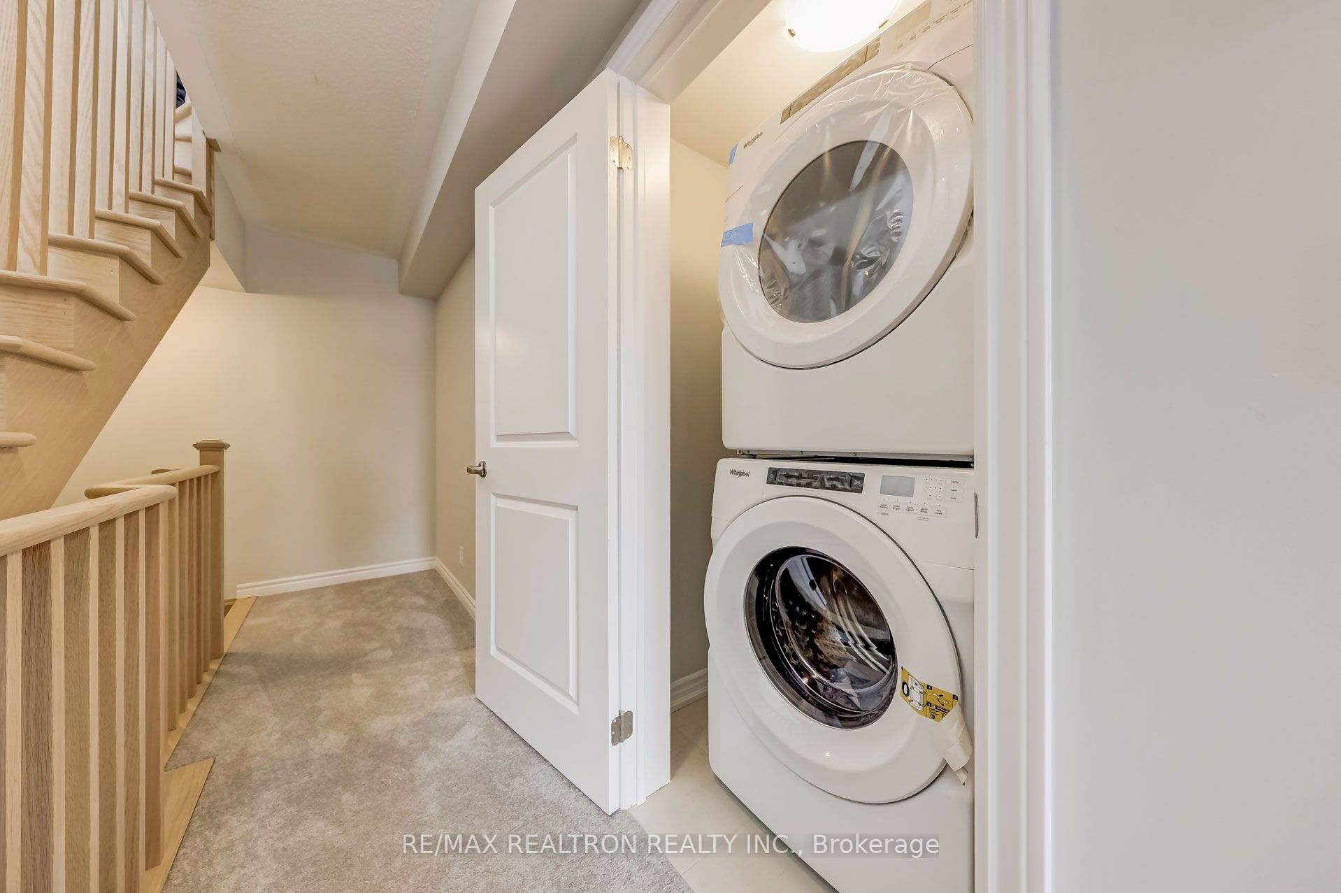 Photo 65 of 31 Schmidt Lane, Markham, Angus Glen — HOMEH