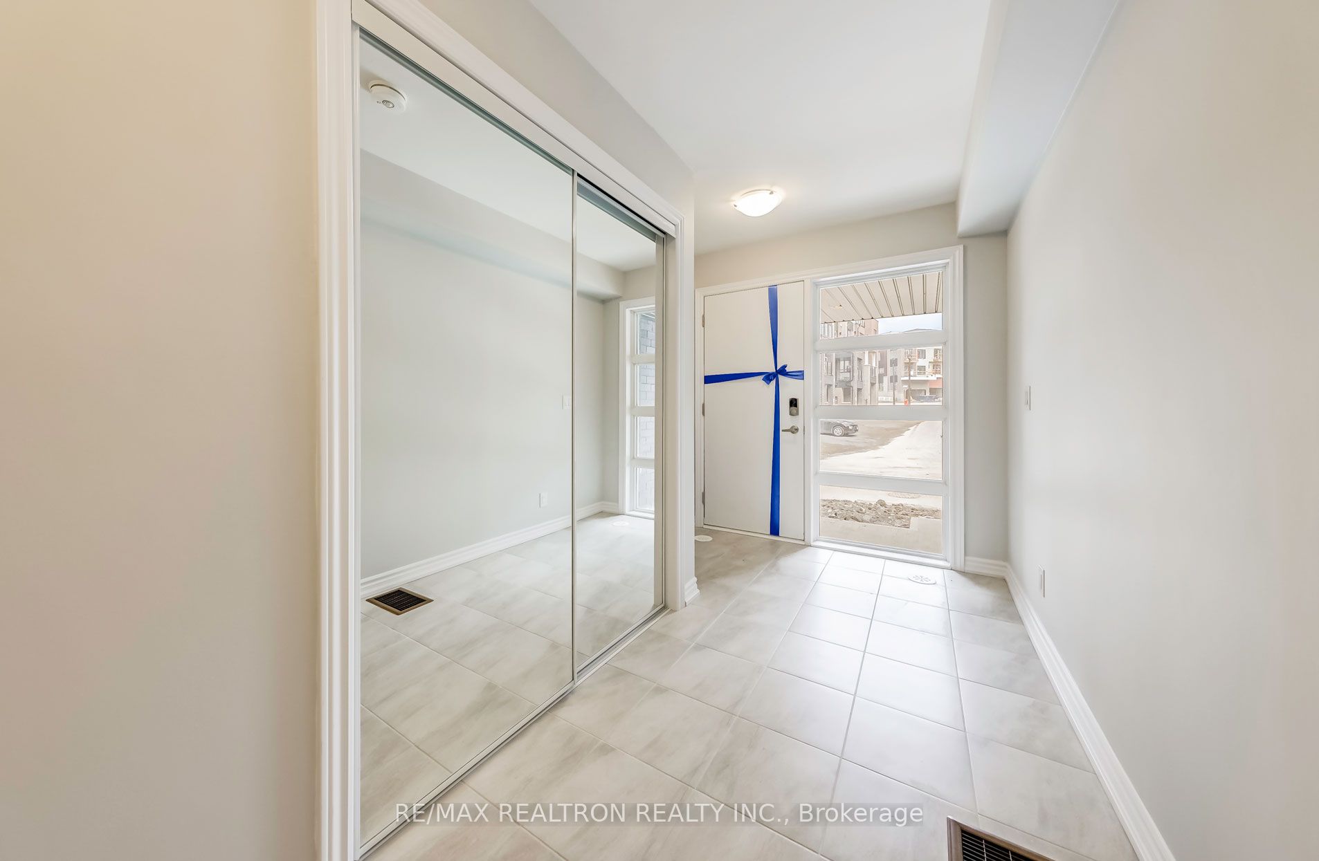 Photo 46 of 31 Schmidt Lane, Markham, Angus Glen — HOMEH