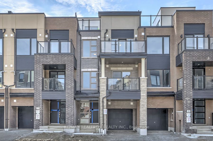 Photo 2 of 31 Schmidt Lane, Markham, Angus Glen — HOMEH