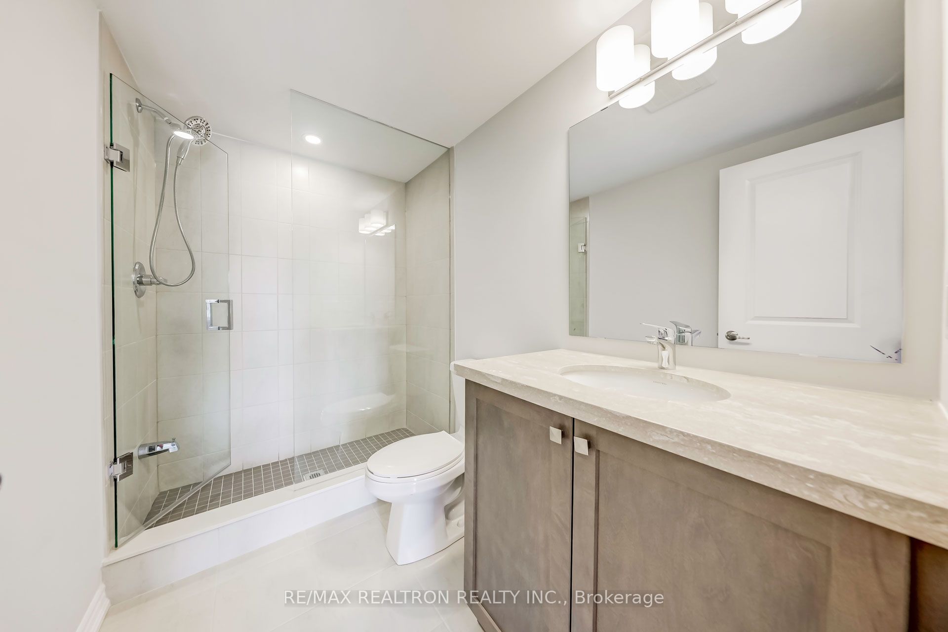 Photo 69 of 31 Schmidt Lane, Markham, Angus Glen — HOMEH