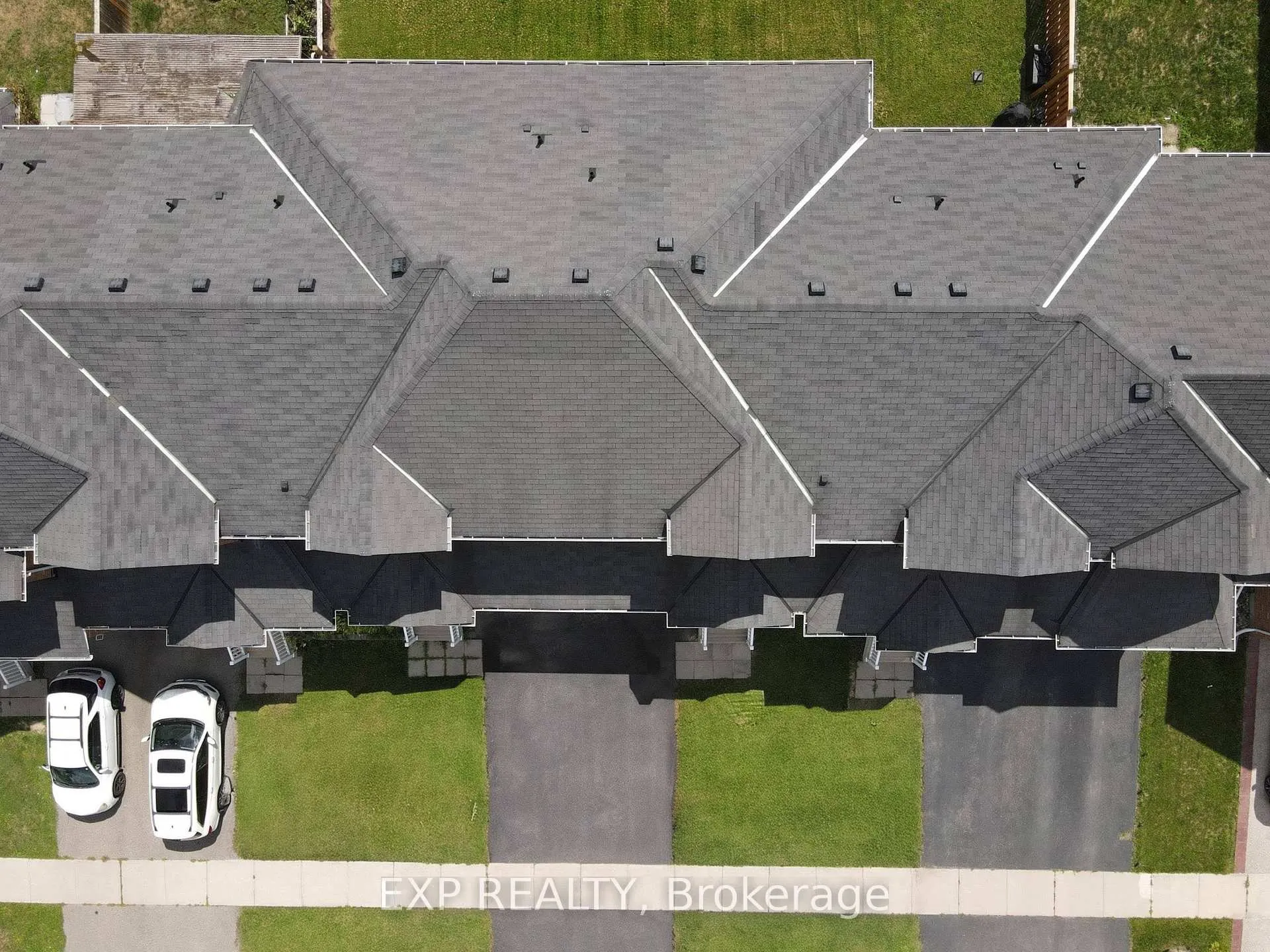 Photo 2 of 30 Juneberry Road, Thorold, Confederation Heights — HOMEH