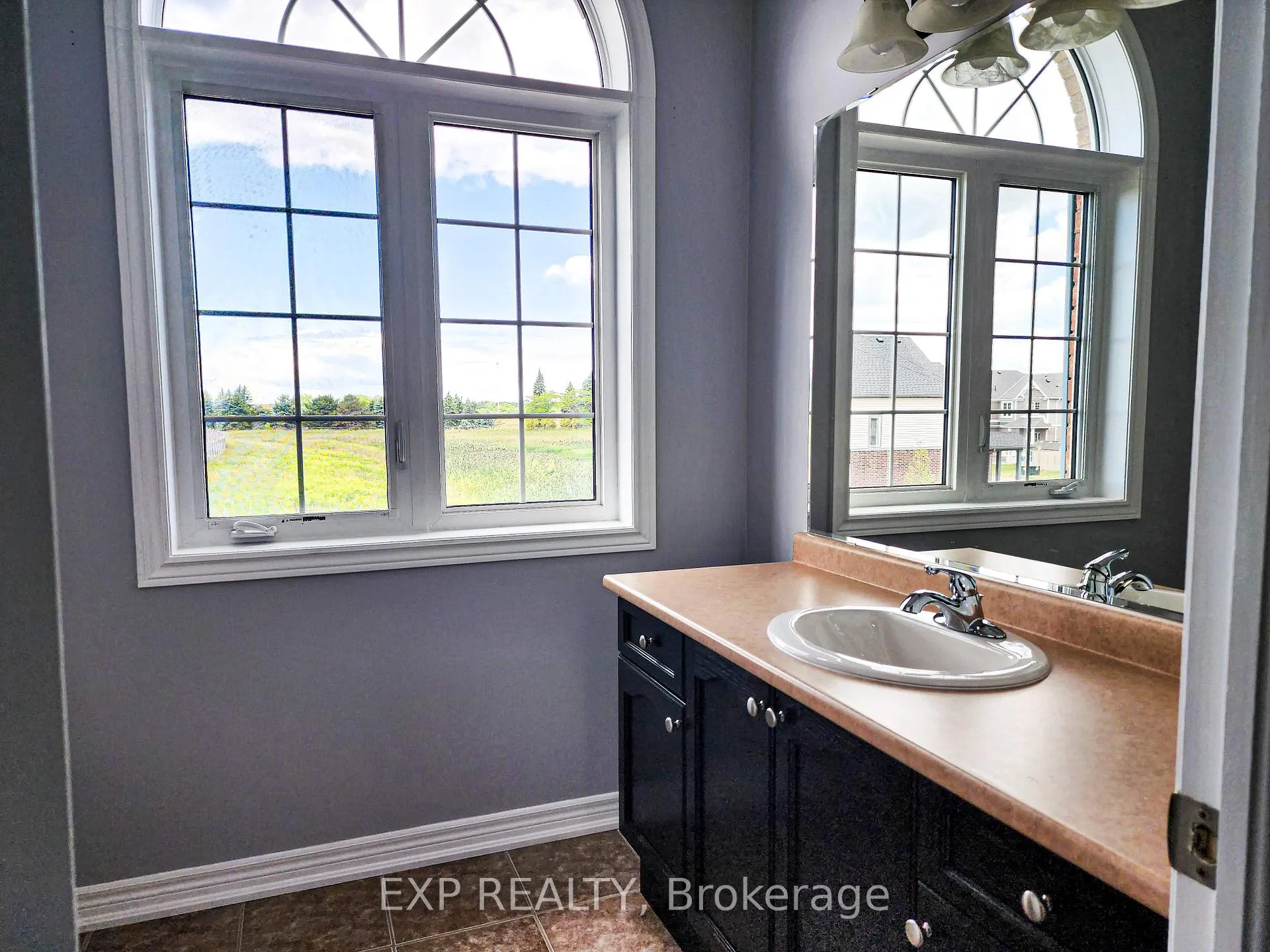 Photo 18 of 30 Juneberry Road, Thorold, Confederation Heights — HOMEH
