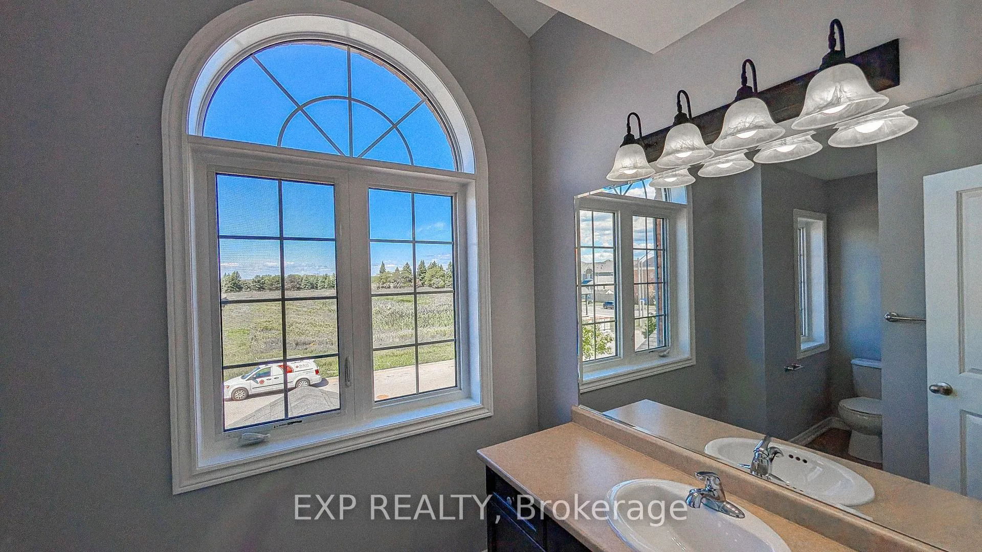 Photo 19 of 30 Juneberry Road, Thorold, Confederation Heights — HOMEH