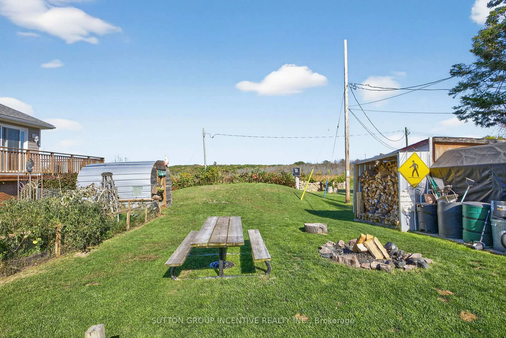 Photo 17 of 15 Playfair Drive, Tay, Rural Tay — HOMEH