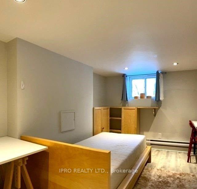 Photo 4 of Unit Bsmt, 17 Glebe Road E, Toronto, Mount Pleasant West — HOMEH