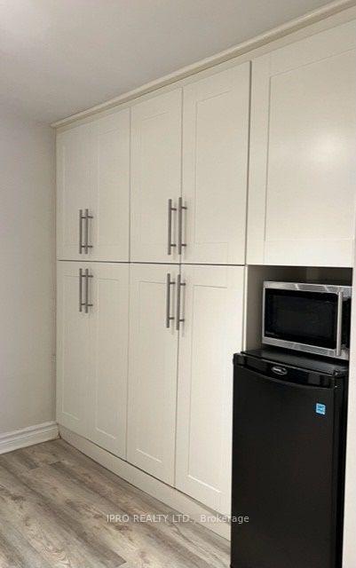 Photo 11 of Unit Bsmt, 17 Glebe Road E, Toronto, Mount Pleasant West — HOMEH