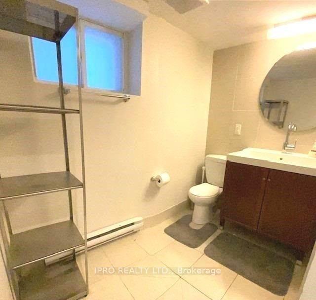 Photo 15 of Unit Bsmt, 17 Glebe Road E, Toronto, Mount Pleasant West — HOMEH
