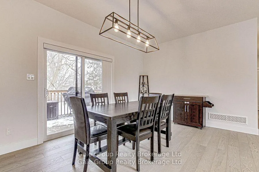 Photo 9 of 95 Henry Street, Strathroy-Caradoc, SE — HOMEH