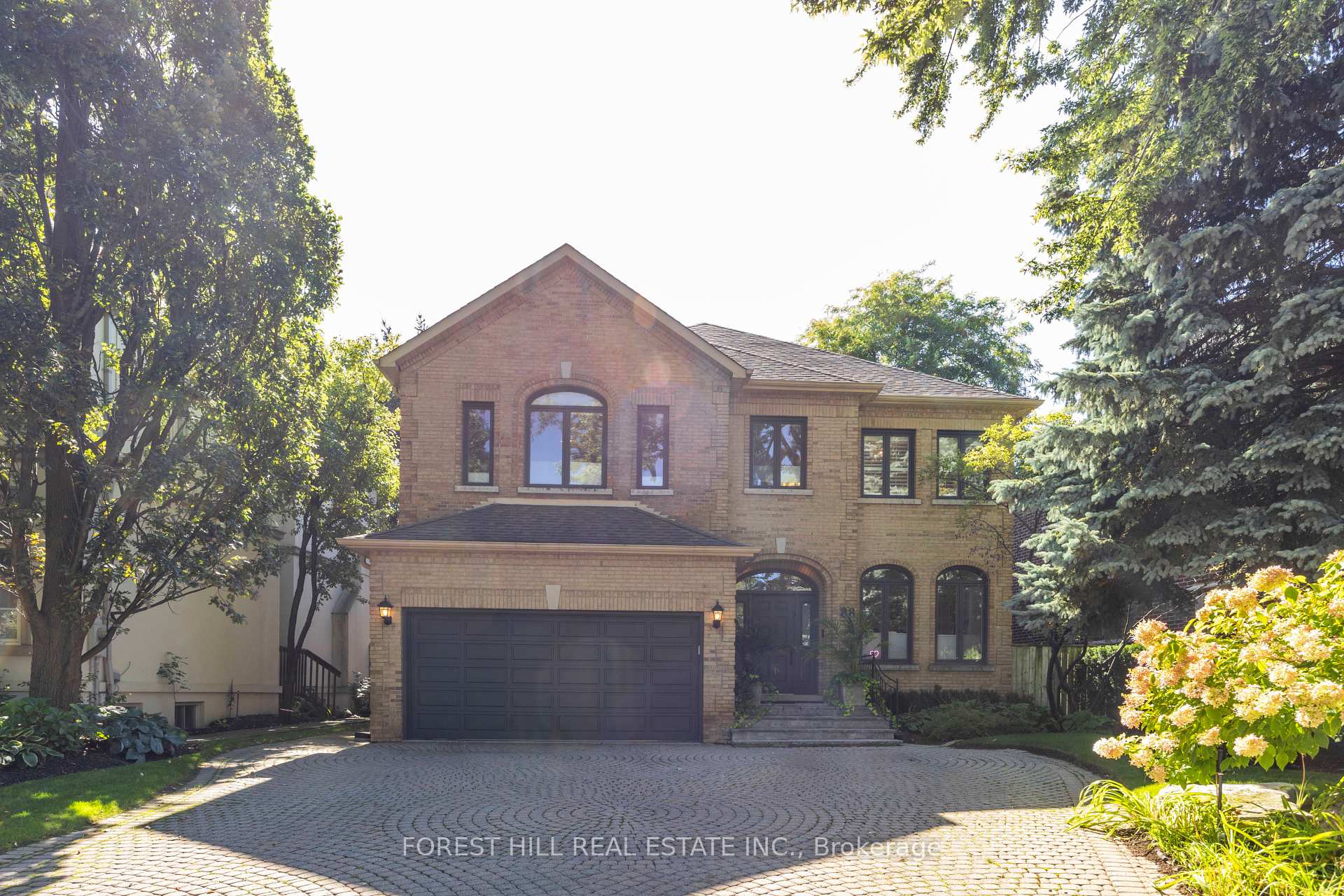 Photo 1 of 88 Yonge Boulevard, Toronto, Bedford Park-Nortown — HOMEH