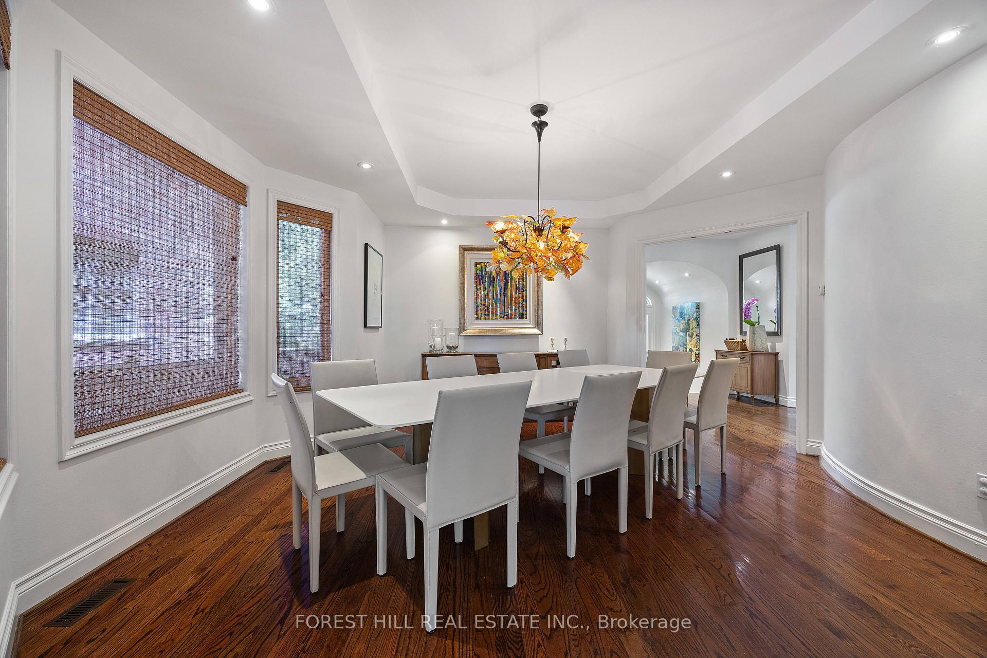 Photo 5 of 88 Yonge Boulevard, Toronto, Bedford Park-Nortown — HOMEH