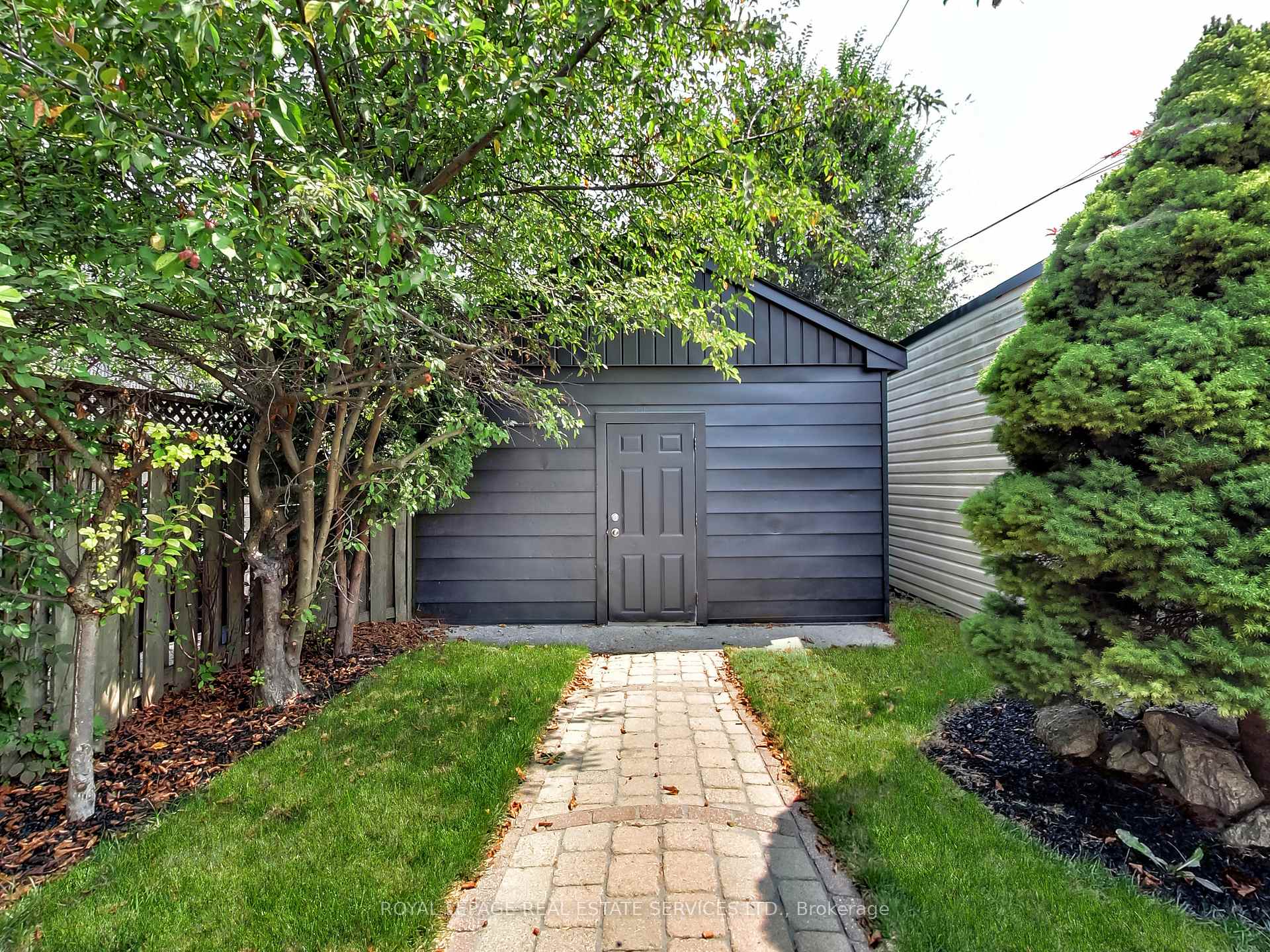 Photo 41 of 53 Chester Avenue, Toronto, Playter Estates-Danforth — HOMEH