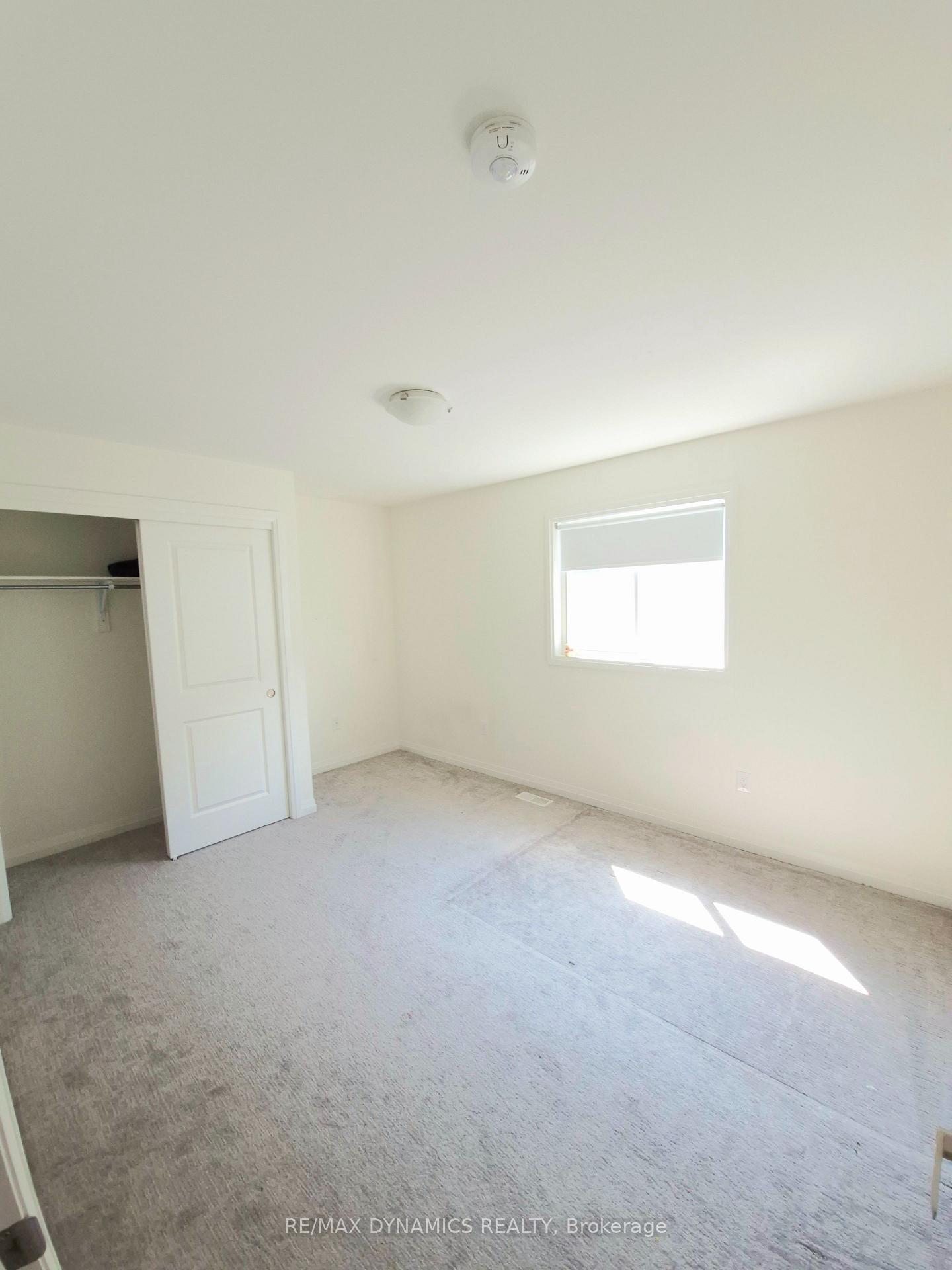Photo 4 of 51 Bur Oak Drive, Thorold, Confederation Heights — HOMEH